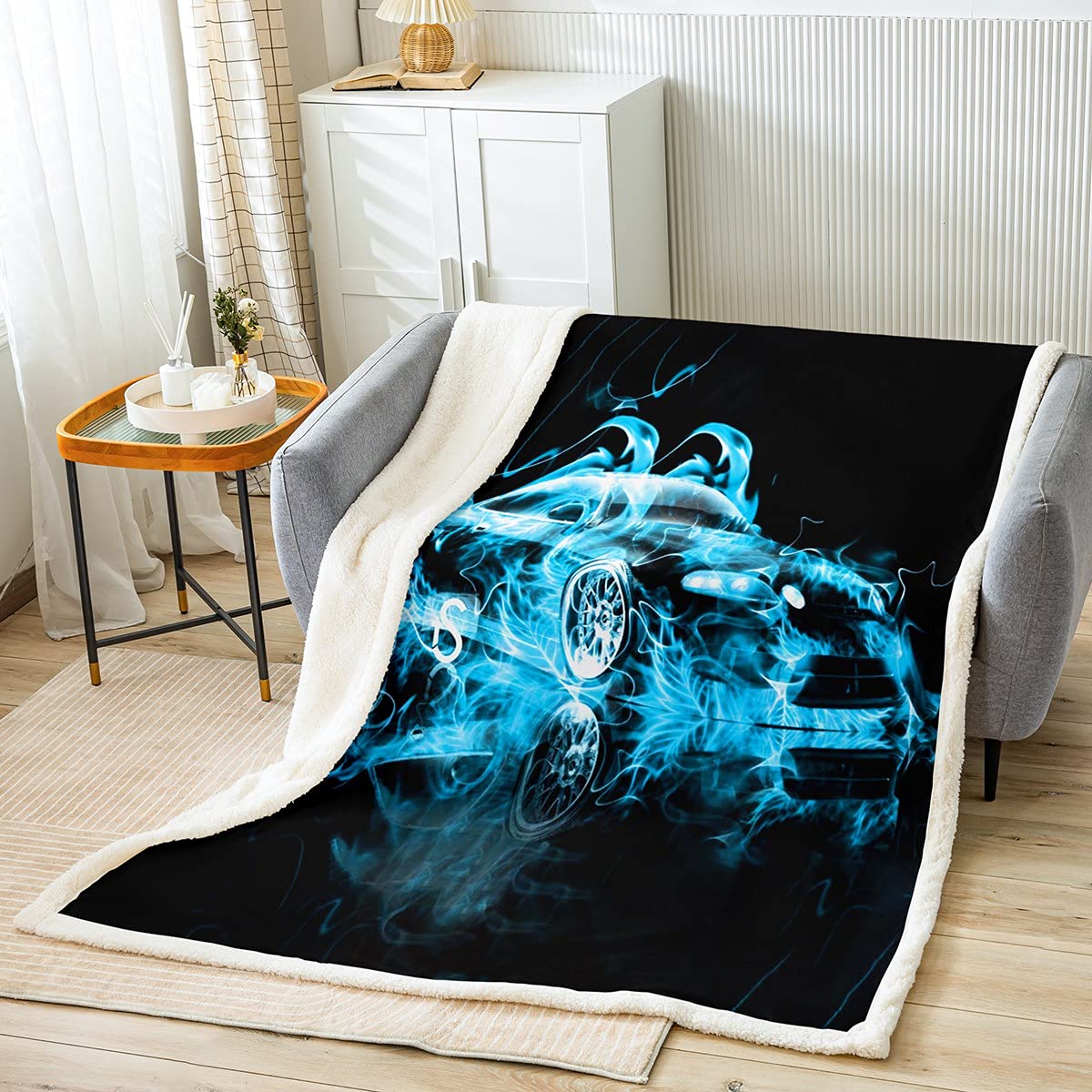 Amazon.com: Blue Car Sherpa Blanket Sports Car Fleece Throw Blanket Race  Sports Car Plush Blanket for Boys Girls Kids Bright Room Decor Automobile  Style Fuzzy Blanket for Sofa Bed Couch, Baby 30x40