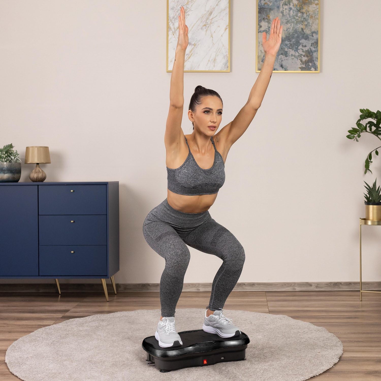 Gymtek Vibrationsplatte - Rüttelplatte Sport für Zuhause mit 99 Geschwindigkeitsstufen, 5 Trainingsprogrammen und Touchscreen – Ideal für Gewichtsabnahme, Fettverbrennung und Muskelaufbau