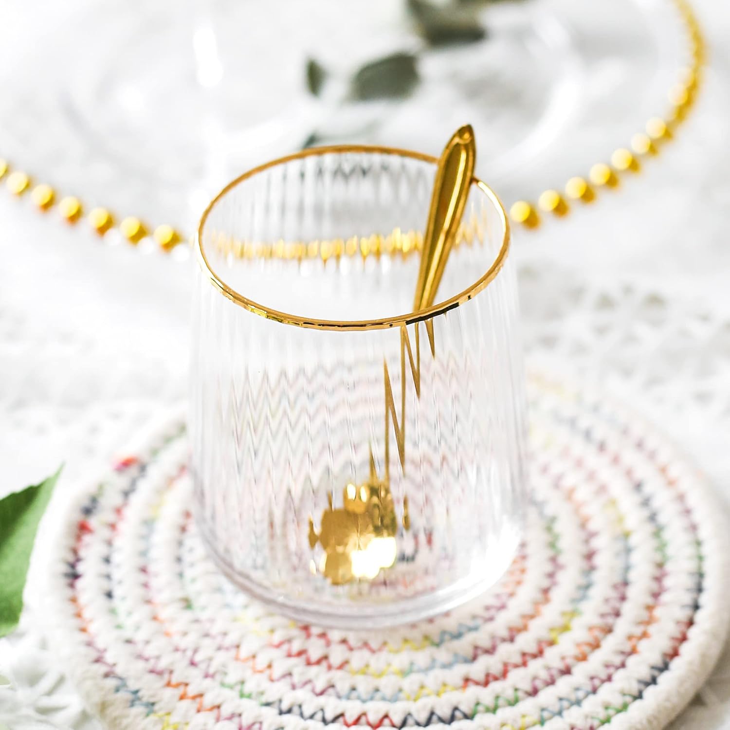 Lysenn Stemless Wine Glasses Set of 4 - Premium Hand Blown Drinking Glasses for White and Red Wine - Elegant Vertical Stripe and Gold Rim Design - Clear 15oz