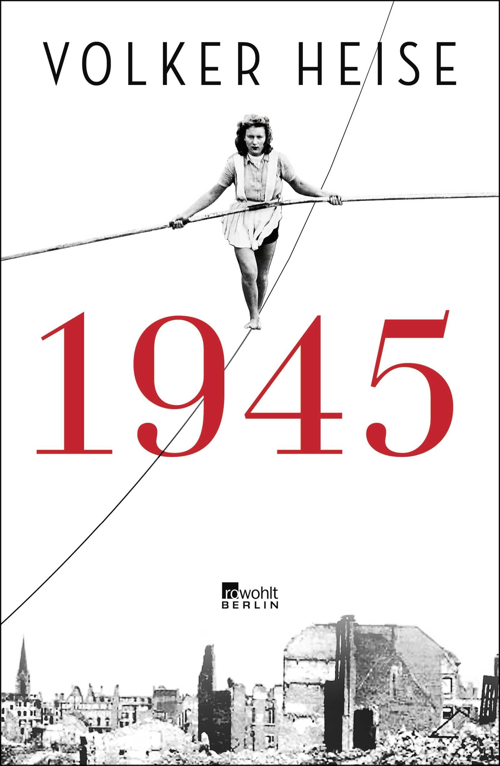 1945: "Eine nie dagewesene Chronik der Schicksalsmonate von Silvester bis Silvester, spannend wie ein Krimi." Platz 1 Sachbuch-Bestenliste Die Zeit, Deutschlandfunk Kultur und ZDF