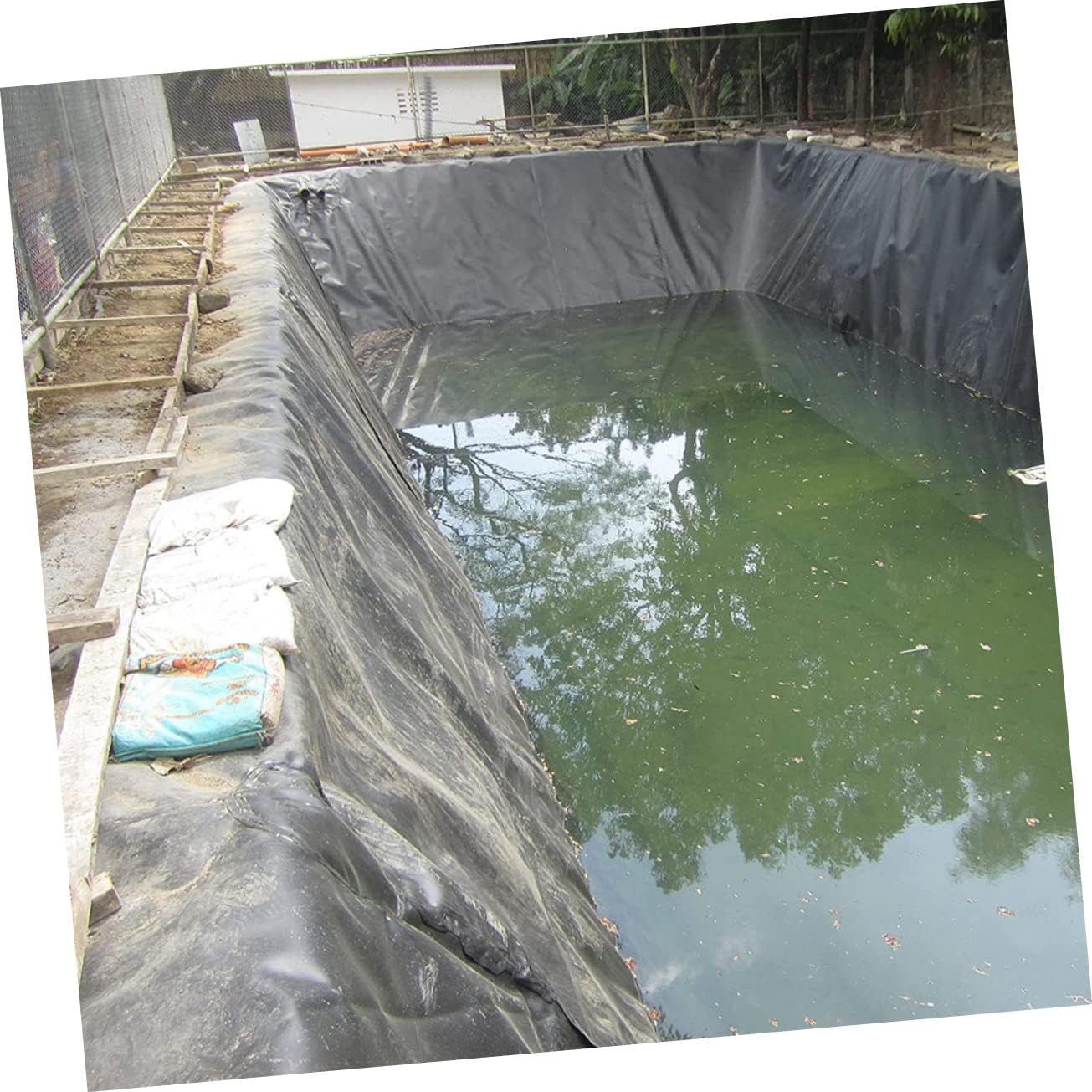 Water Garden Liner Durable Hdpe Cloth for Fish Ponds Easy Installation for Landscaping and Outdoor Water Features