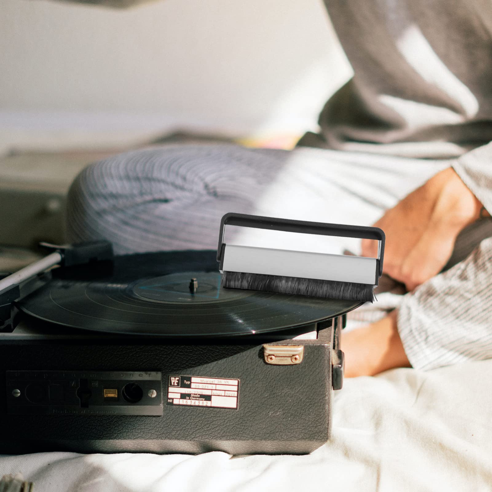 jojofuny 4pièces Brosse De Nettoyage Antistatique Manche pour Disques Vinyles Et CD Élimine La Poussière Et Prolonge La Durée De Vie De Votre Collection Musicale
