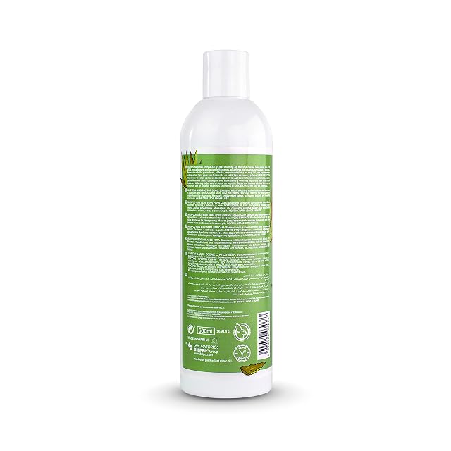 Foto 2 de 7 de LOTI LOTA Champú Aloe Vera 500 ml - Apto para Todo Tipo de Razas y Pelo - Espercial Pieles con Irritaciones