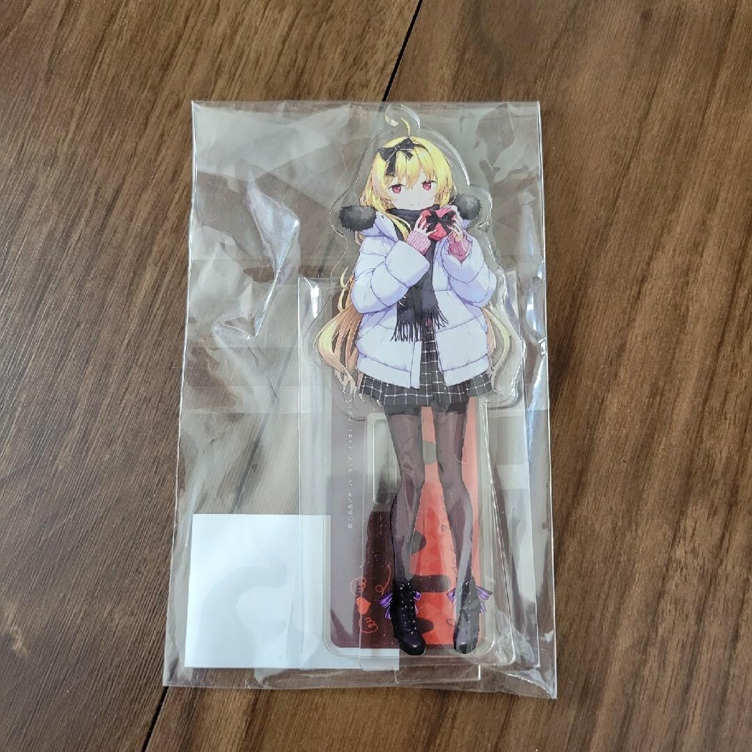 ありふれた職業で世界最強　アクリルスタンド Amazon.co.jp: ありふれた職業で世界最強 八重樫雫 アクリルスタンド