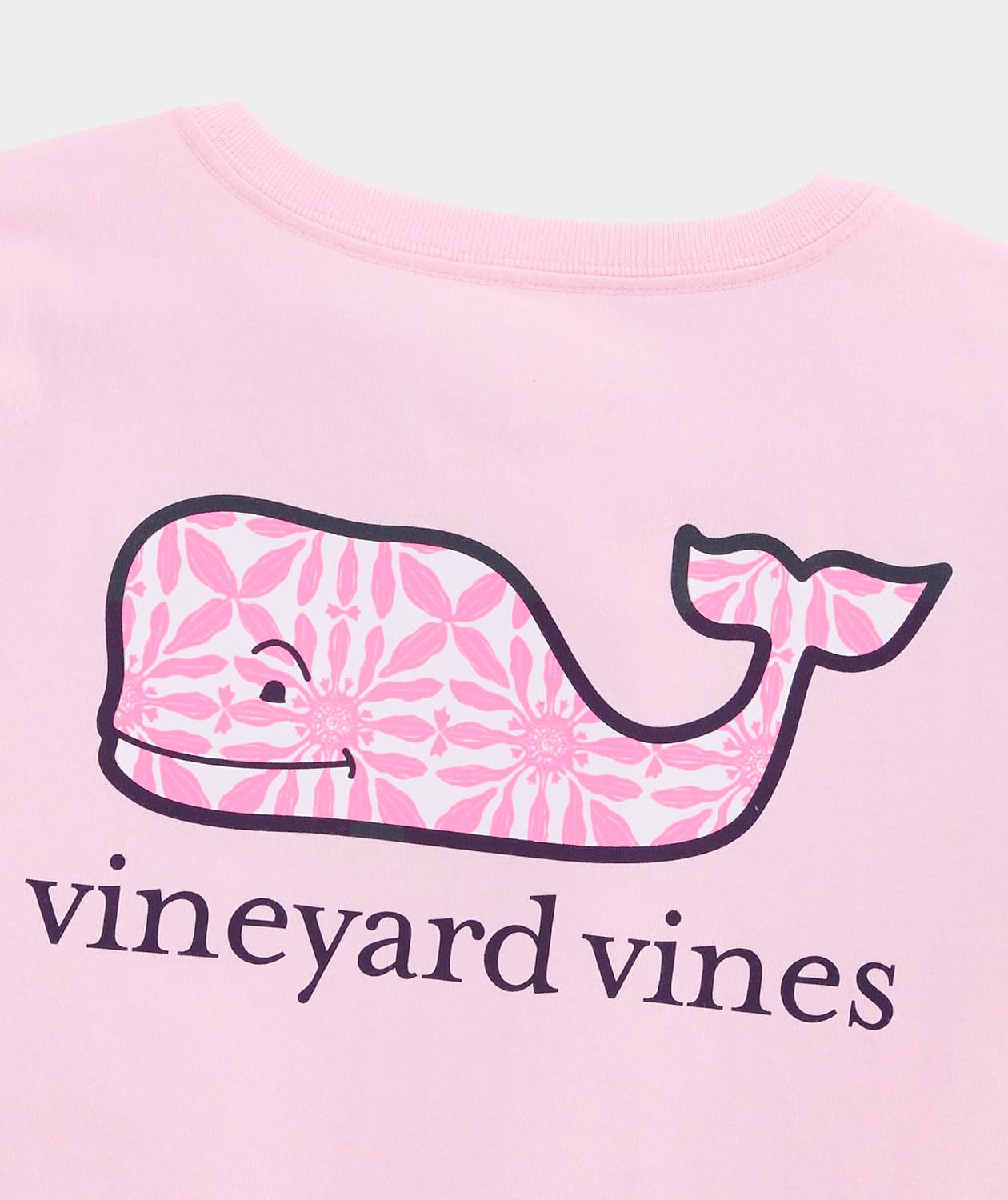 Vineyard Vines Girls' Girls' Haven Tile Whale Fill Short-Sleeve Pocket Tee