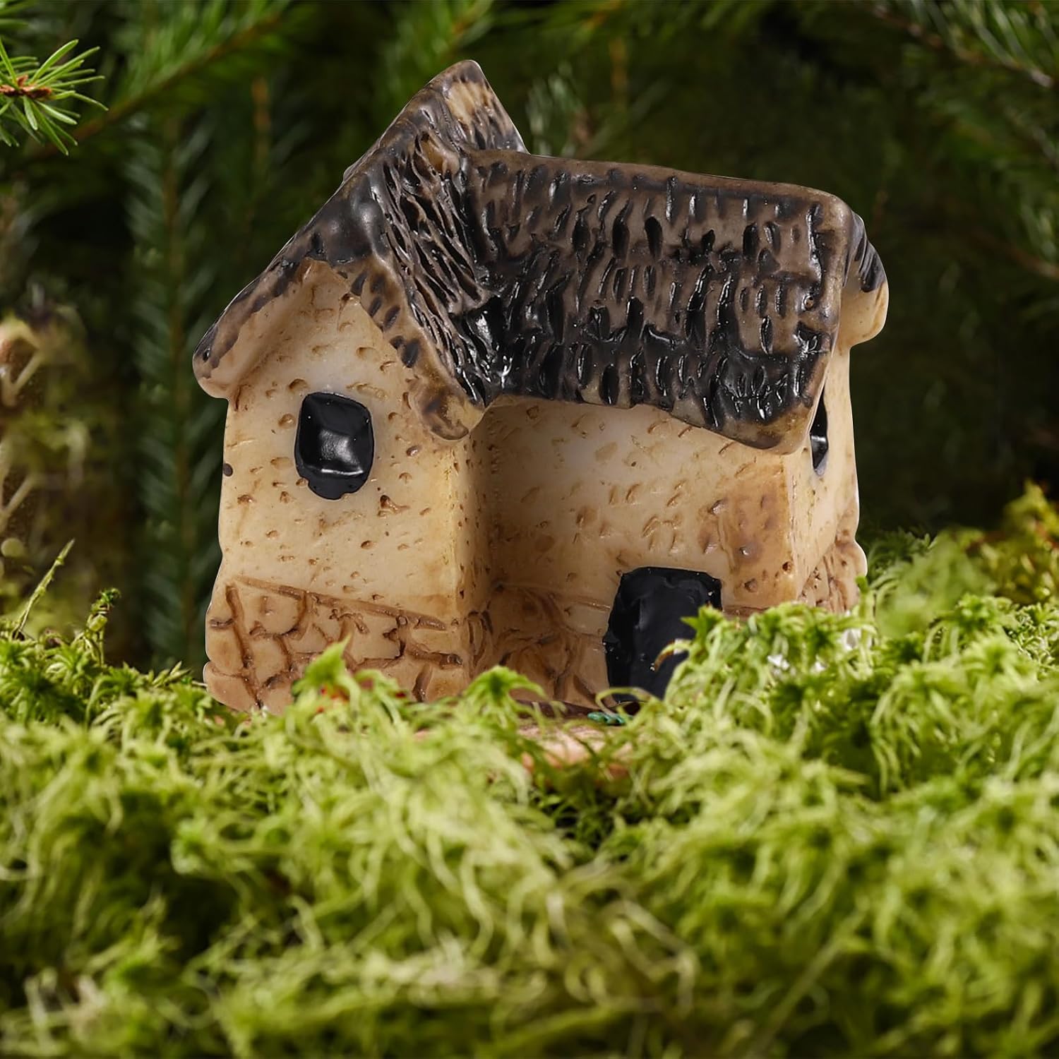 4pcs Fairy Garden House Miniature - Resin Mini Village Houses Figurines for Fairy Garden Miniatures Accessories Bonsai Terrarium Patio Micro Landscape Decor (Style)