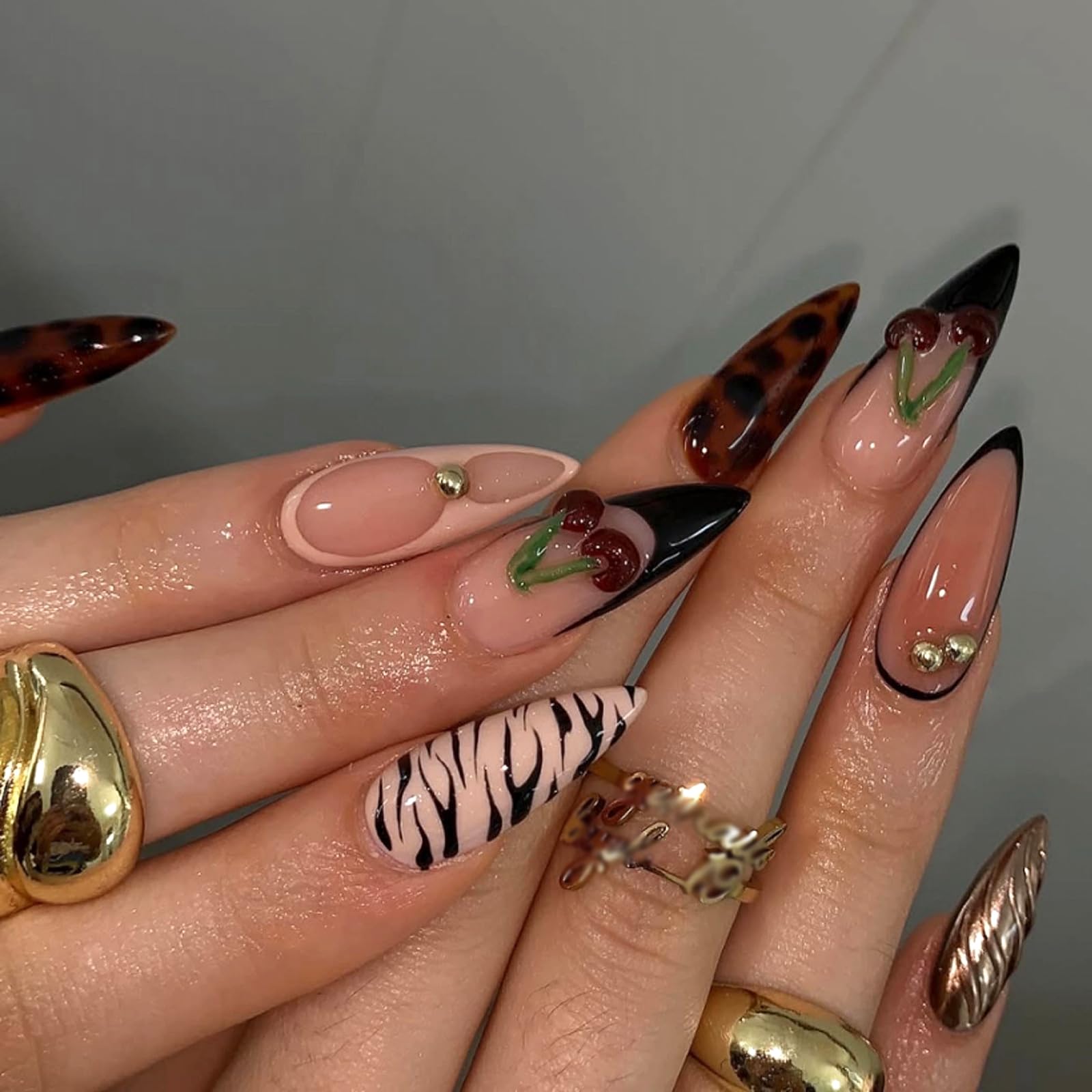 MISUD Press on Nails - Medium Almond Fake Nails with Cherry Tortoise, Acrylic Fall Brown Design 24 pcs