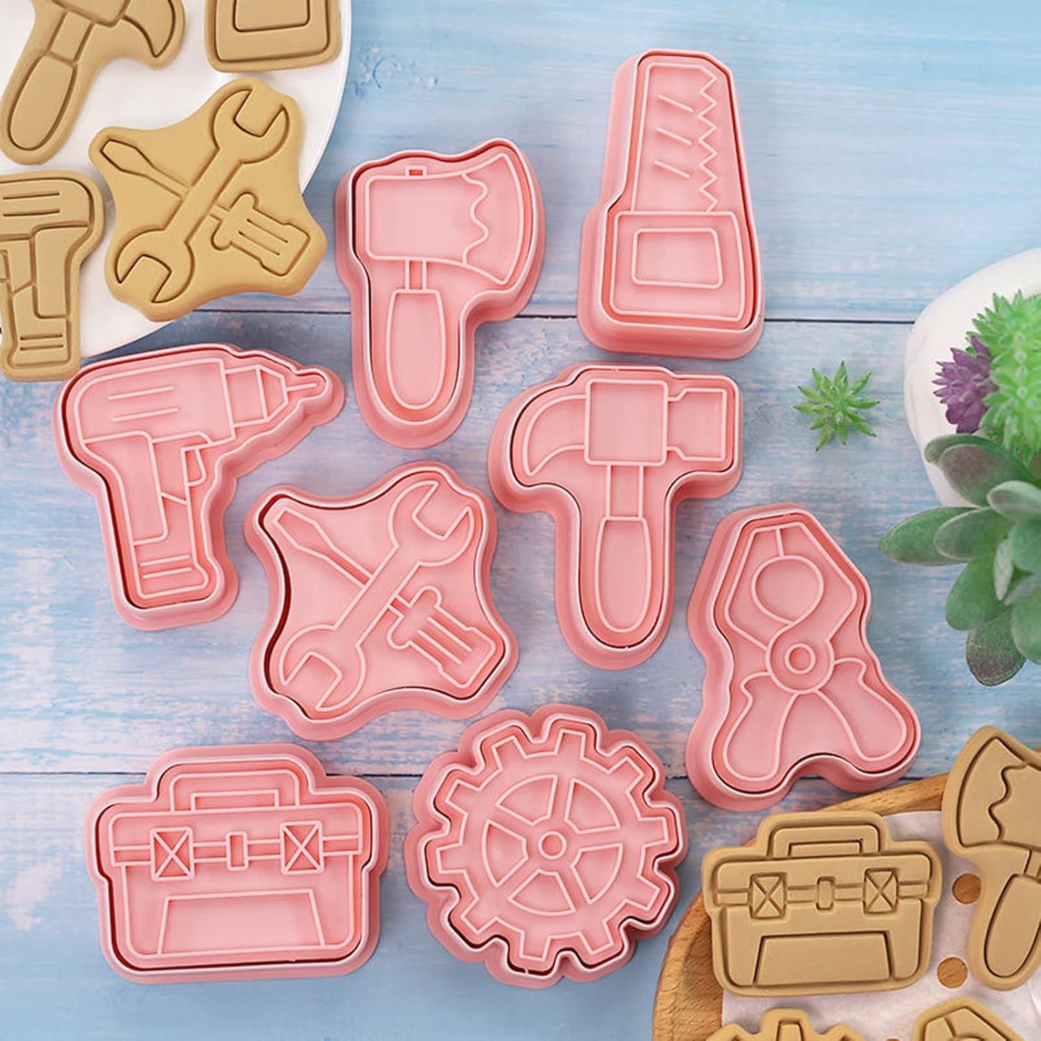 8 Pieces Cookie PP Hardware Gadgets Shaped Biscuit 3D Stereo Cookie Baking Gifts for Baking Lover