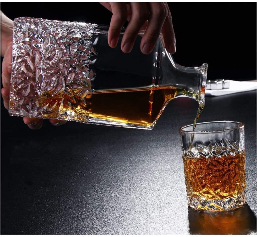 Stojak na butelki Stojak na wino Uchwyt na kieliszki do wina Karafka do whisky Zestaw szklanek 7 szt. 100% bezołowiowe szklane kubki ze szklaną pokrywą Butelka wina 850 ml Do domu Restauracje i impr