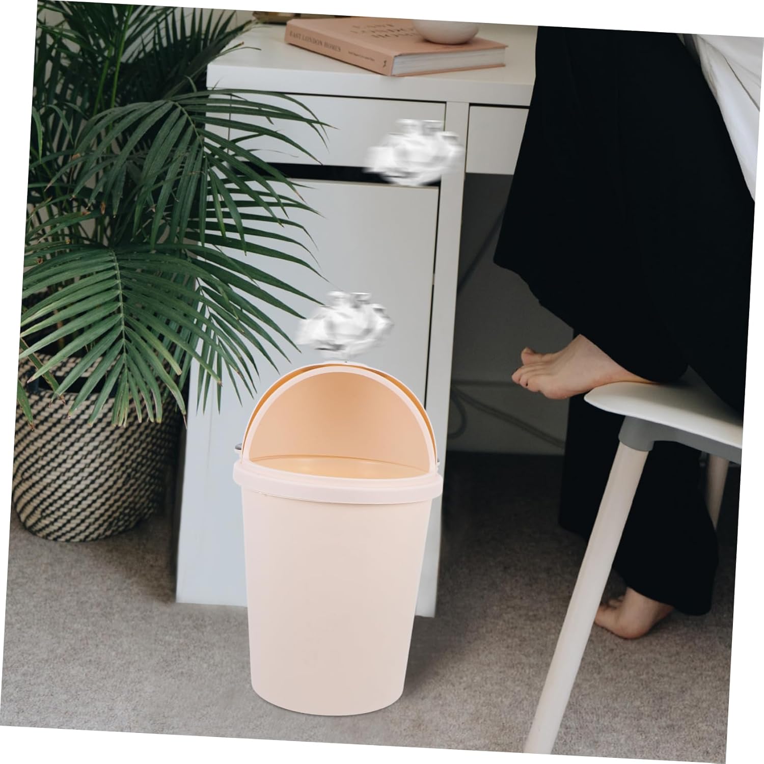Garneck Trash Can with Lid Bathroom Trash Can Trashcans for Kitchens with Lid Panda Design