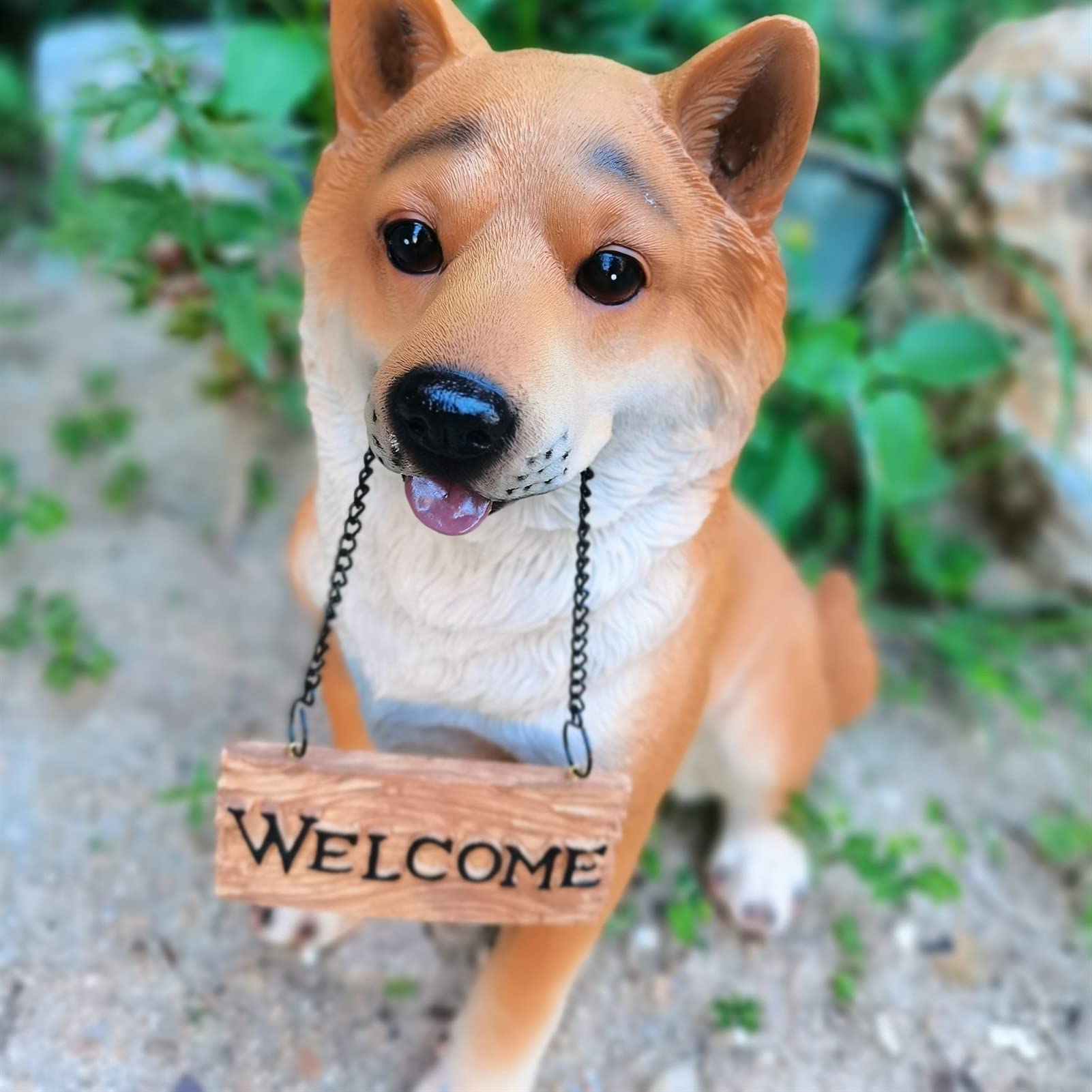 Estatua de Perro Akita Sentado, Figura de Cachorro con Cartel de Bienvenida, Escultura de Animal de jardín, decoración de Bienvenida para Patio de Resina de 17,3" de Alto