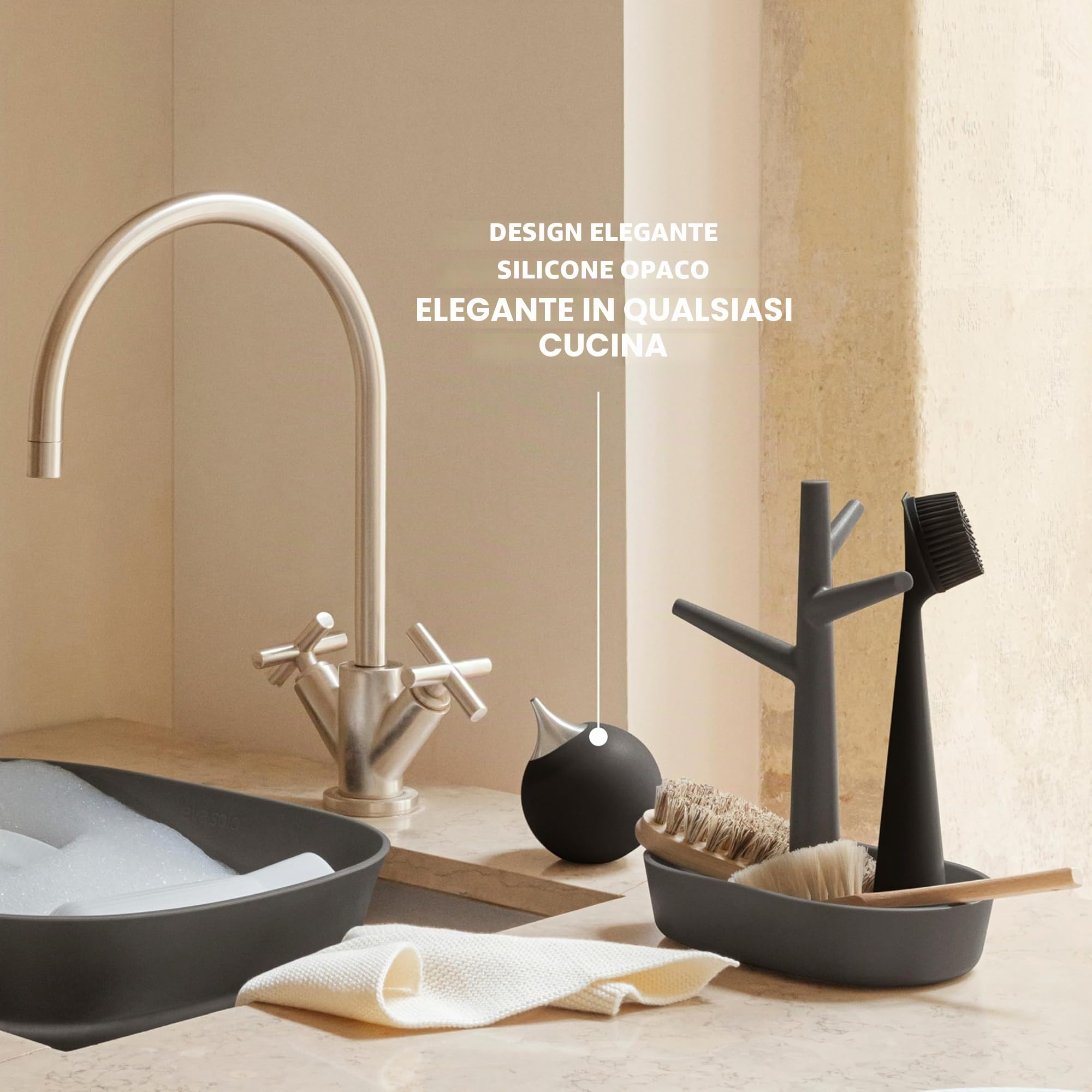 EVA SOLO | Dispenser di sapone | Silicone con beccuccio in acciaio inossidabile per piatti da cucina o sapone per le mani | Design, funzionalità e qualità danesi | Nero