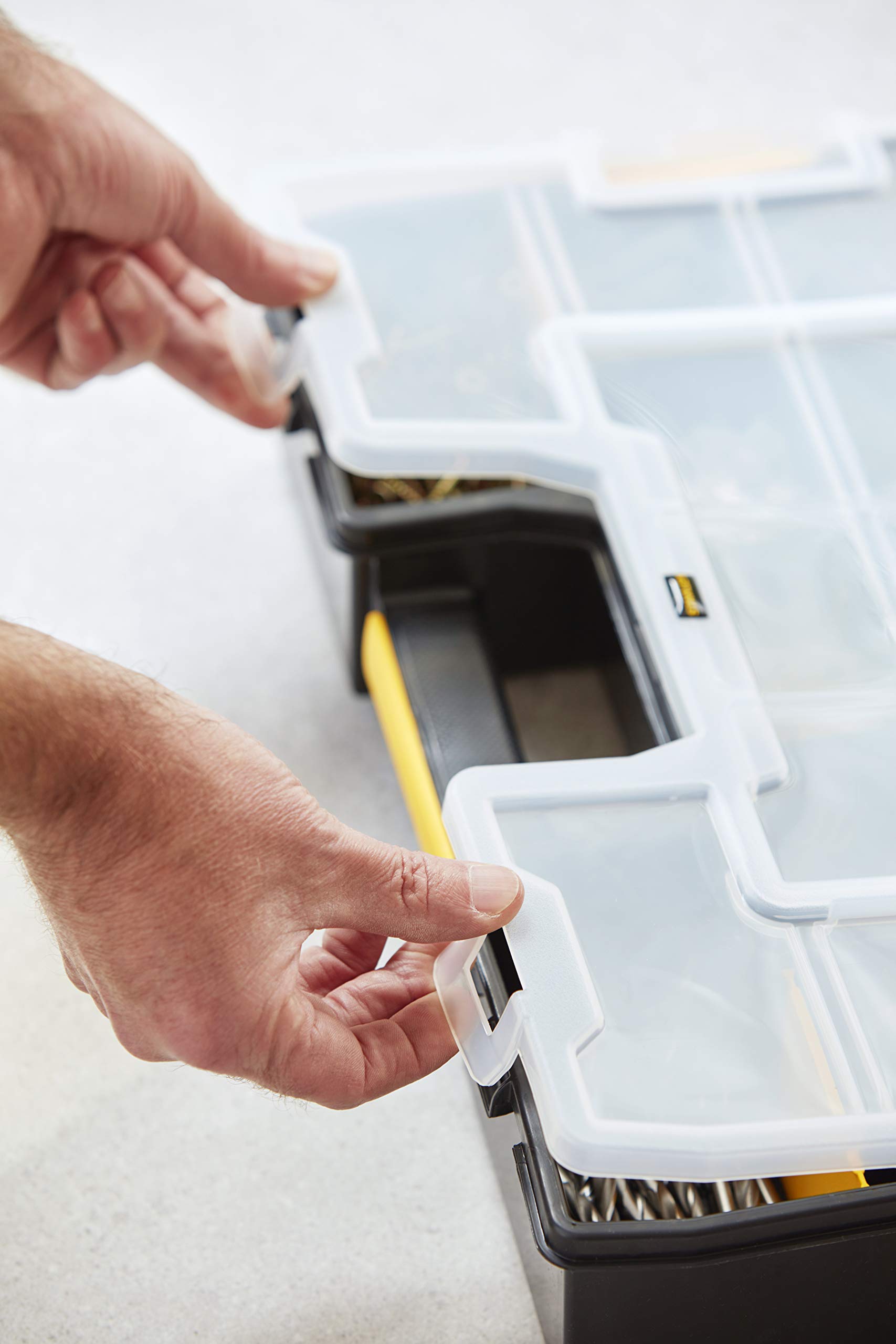 STANLEY SORTMASTER Organisateur d'outils à 12 compartiments, Organisateur d'outils professionnel étanche avec compartiments amovibles, pour le rangement de petites pièces et d'outils, 1-94-745