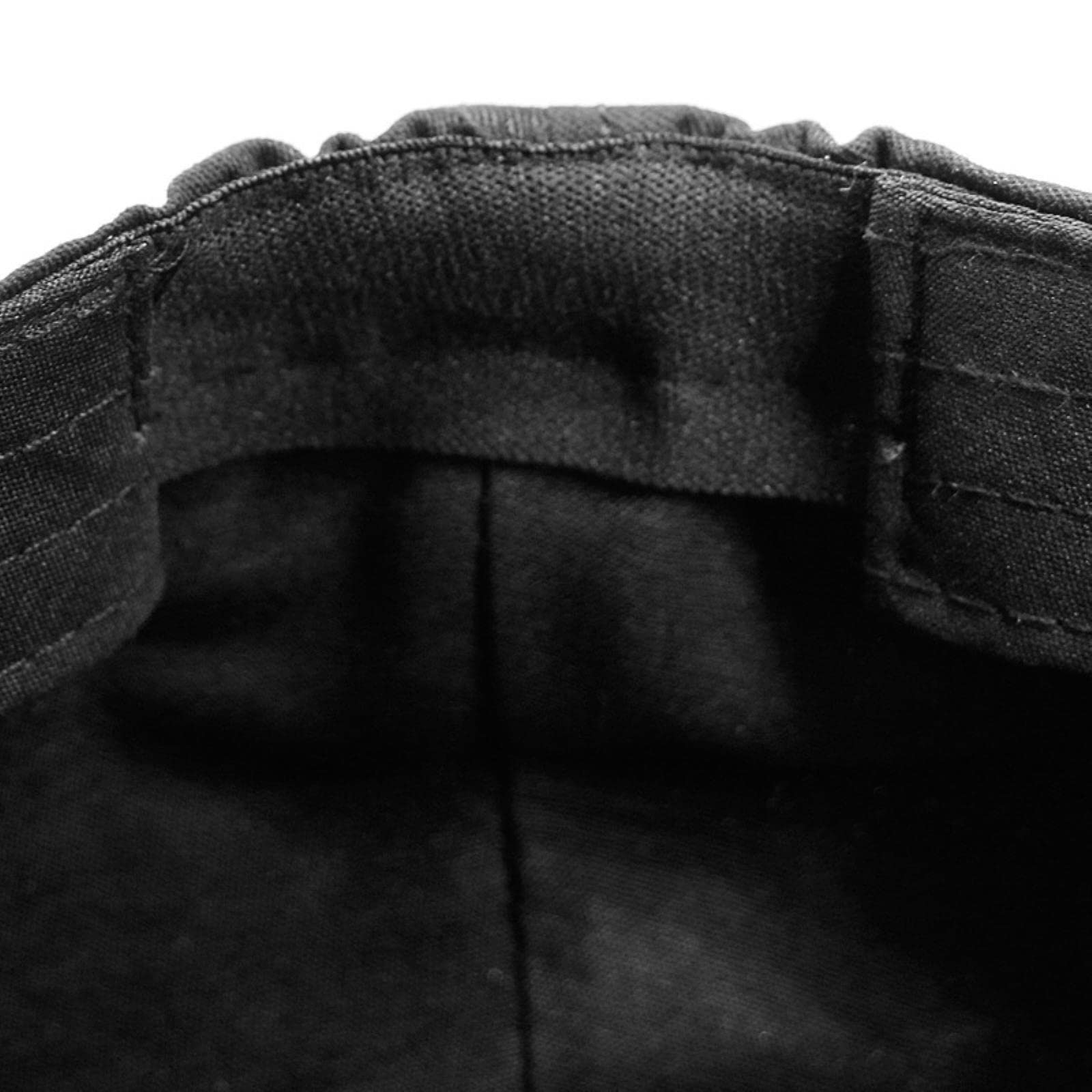 Gorra de Mujer a la Moda para Adultos Hip Hop Punk Rock Skull Rivet Flat Peaked Hats Hombres Primavera y otoño Gorras de béisbol Ajustadas-Negro