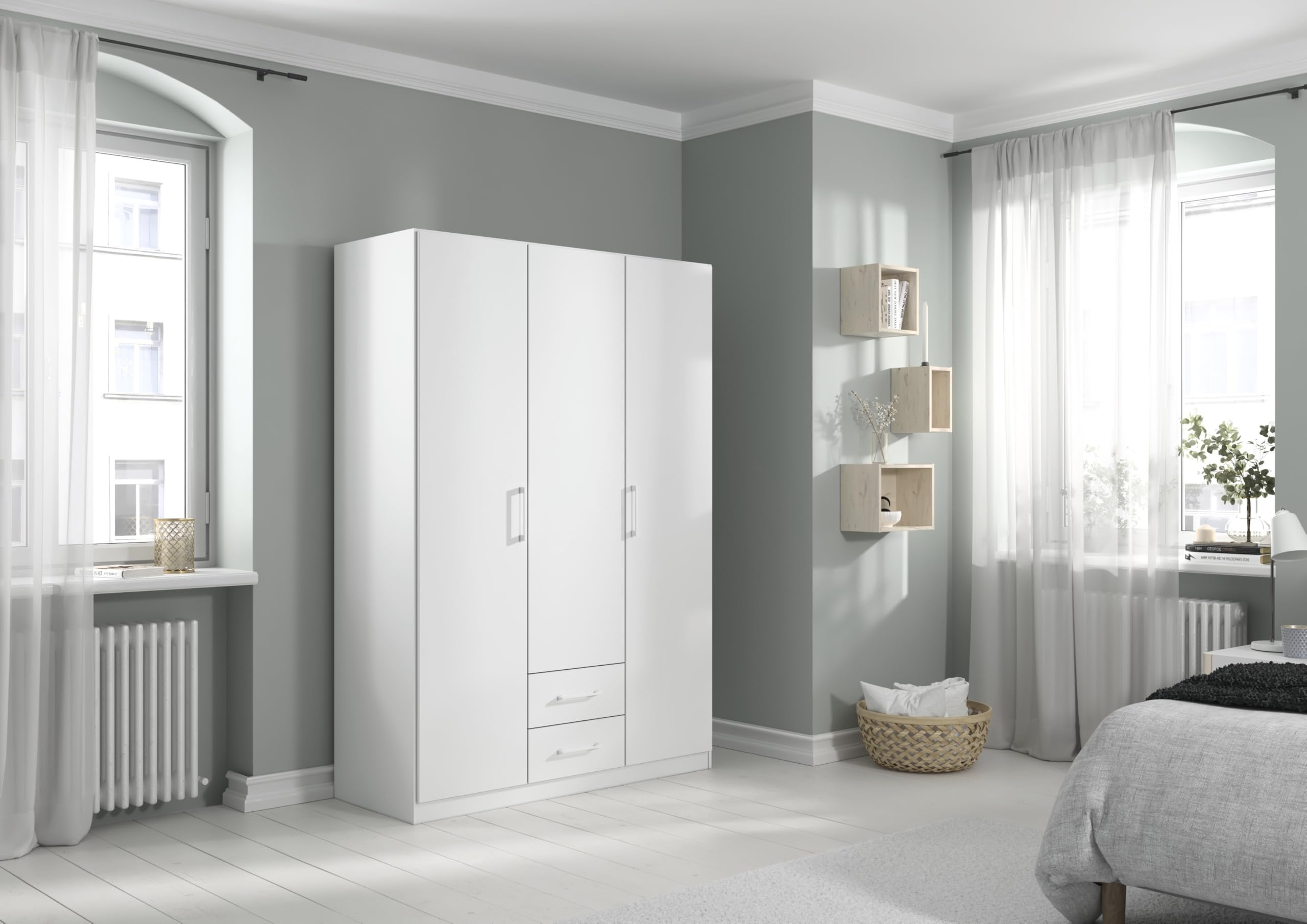Rauch Möbel Belfast Armoire Chambre, penderie, vestiaire, Armoire de Rangement, 3 Portes, 2 tiroirs, Couleur Blanc, poignée à Barre Blanche, 136x197x54cm