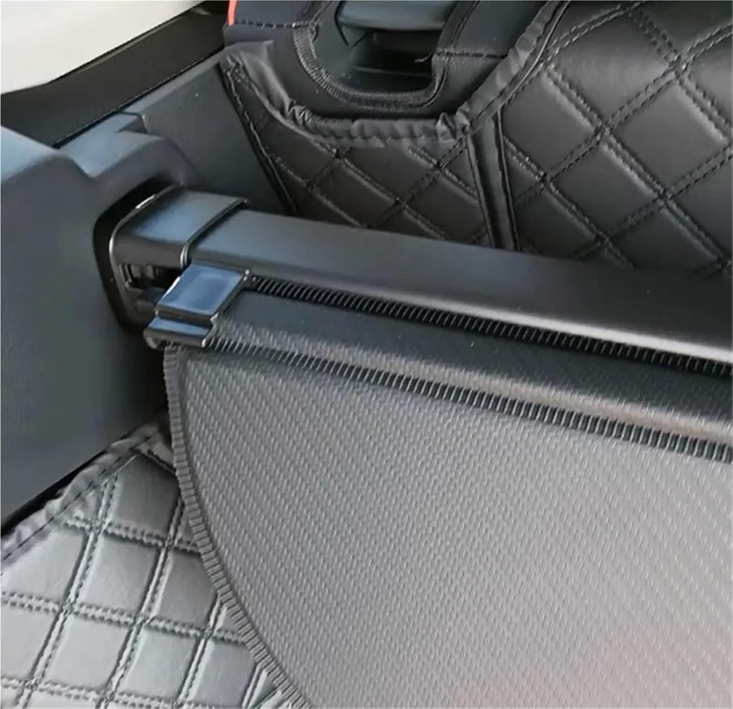 for Kia Soul 2008-2013 Auto Trunk Curtain Organizer Cover Cargo Rear Rack Luggage Storage Waterproof Shield Shade(Carbon Fiber)