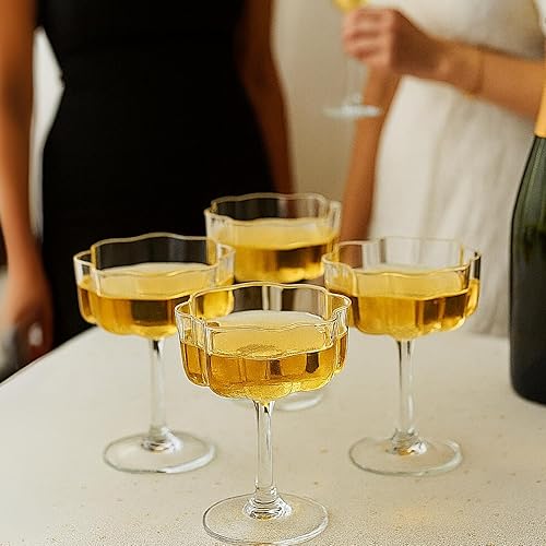 Miniatura 8 de Flower - Juego de 4 copas de vidrio onduladas vintage de pétalos ondulados de 7 onzas, copas onduladas y de champán, Prosecco, Martini, Mimosa,
