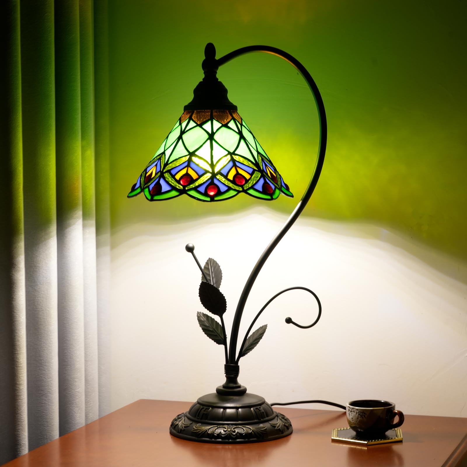 Lampa stołowa Tiffany Zielony ogon pawia Witrażowa lampa w stylu Tiffany S Liście Vintage Lampa biurkowa do sypialni, salonu, biura, akademika, jadalni