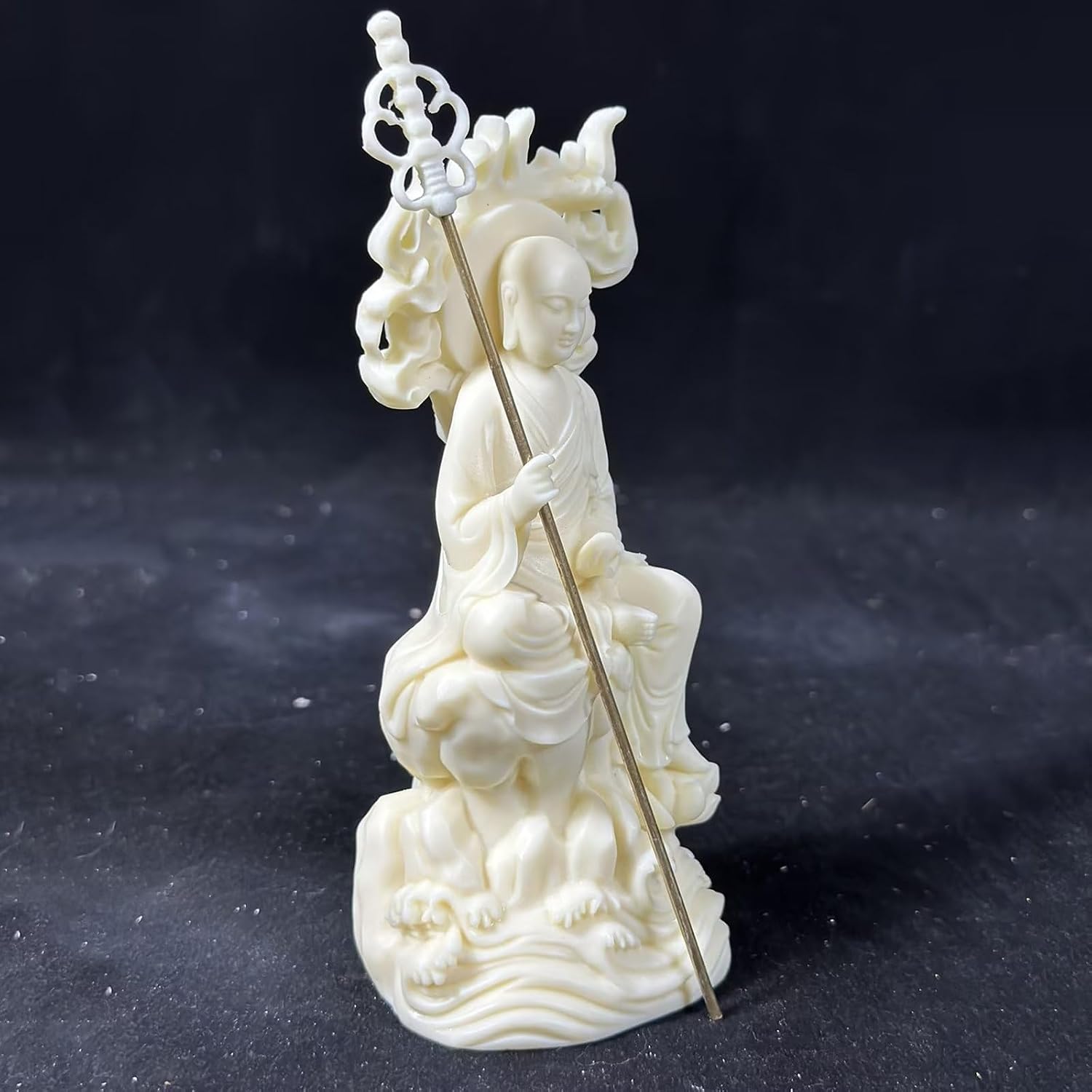 Ksitigarbha Boddha Statue,Ward Off Evil Spirits Buddha Figurines Home Office Decor,White Buddha Sculpture Feng Shui Decor Housewarming Gift