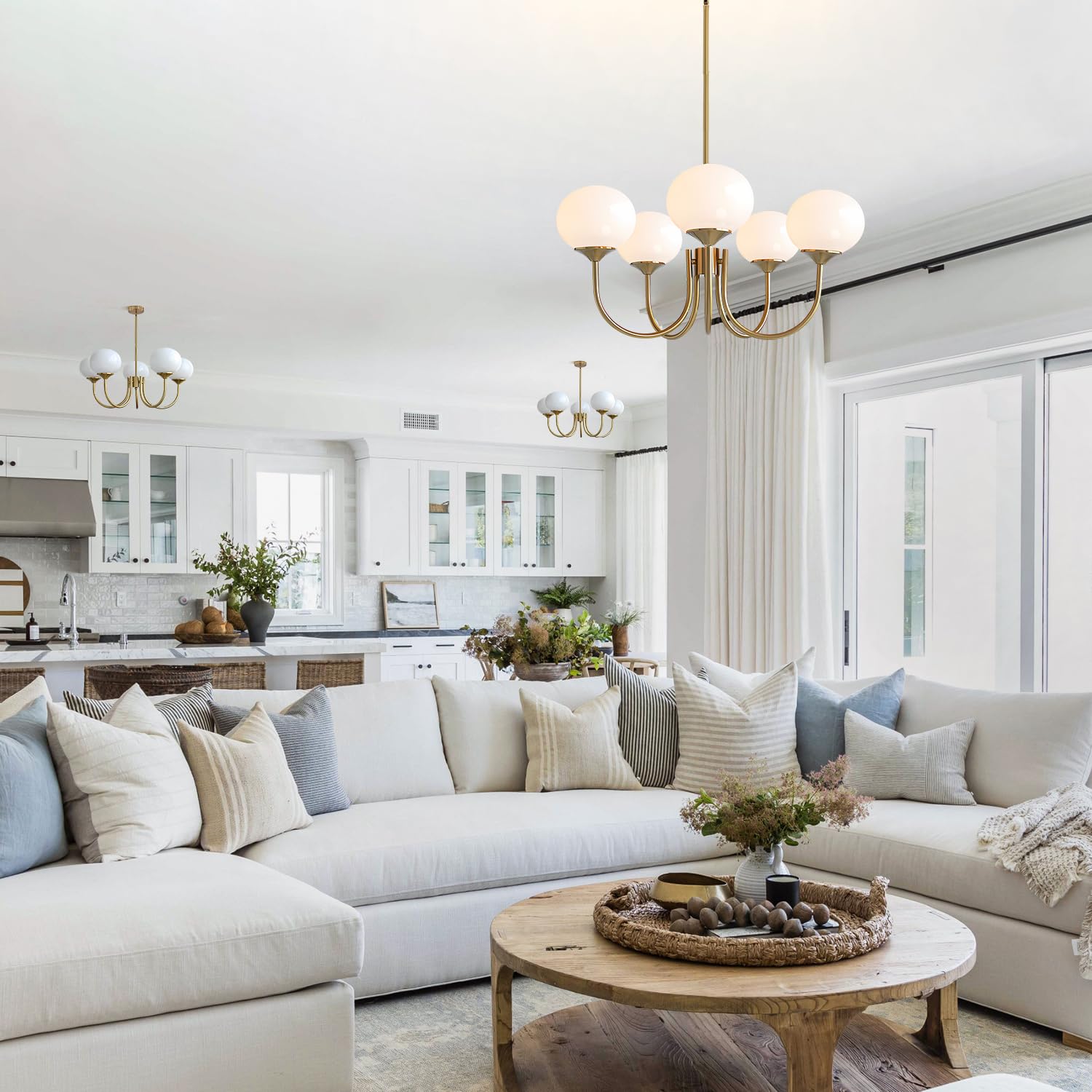 KCO Lighting Sputnik-Kronleuchter in Gold mit weißen Glaskugeln, 5 Leuchten E27 Vintage-Deckenleuchte, Moderne verstellbare Pendelleuchte für Schlafzimmer, Wohnzimmer und Küche