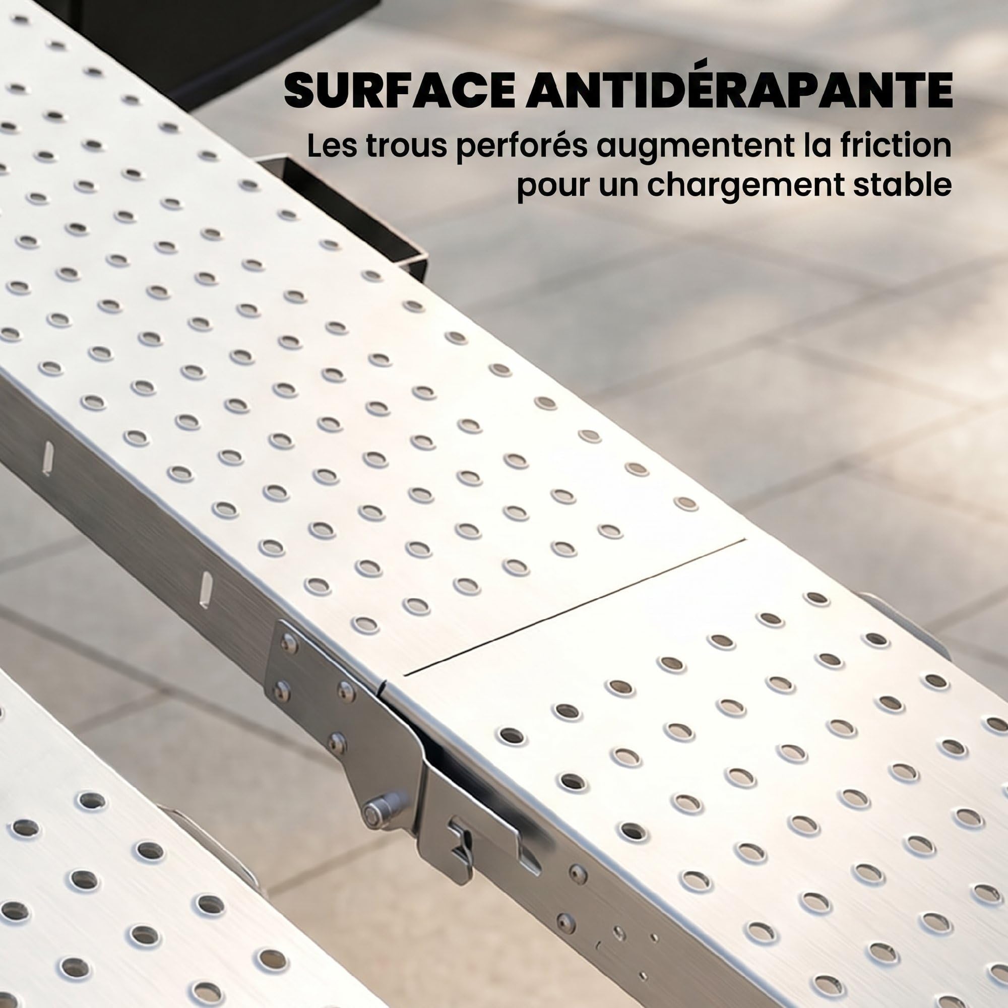 HOMCOM Rampes de Chargement Pliantes Lot de 2 180 x 25,5 cm Argent | Avec Poignées, Rampe d'Accès en Métal Galvanisé, Surface Antidérapante, Charge Max. 400 kg, pour Moto Quad ATV Remorque
