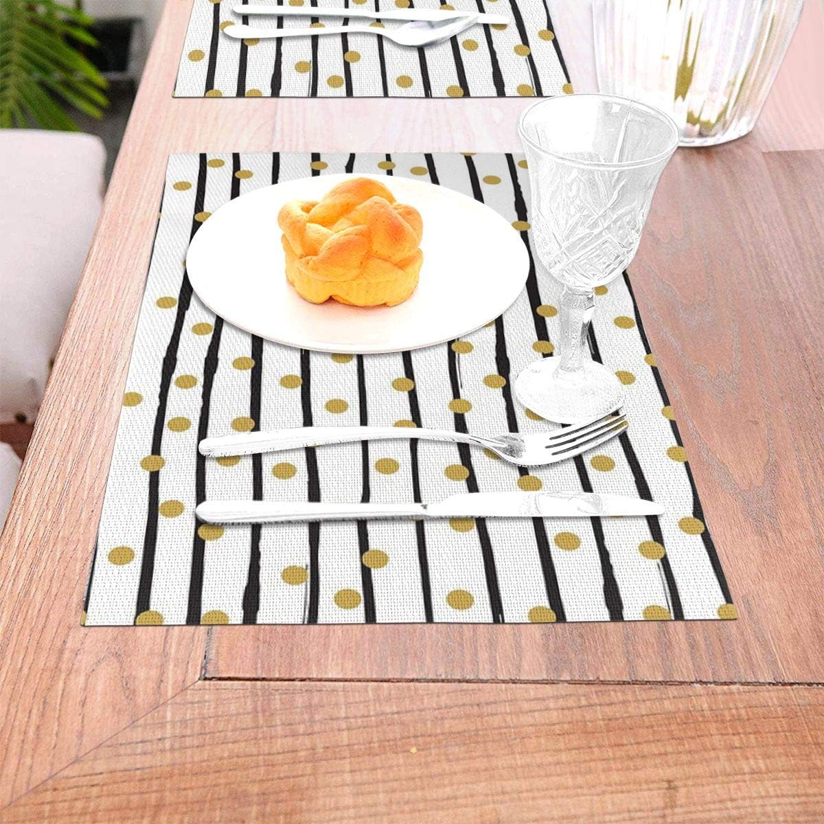 not Modern Black And Gold Hand Drawn Stripes Dots Pattern Woven Placemat6 Piece Set of Placemats Pc Party Kitchen Dining Room Home Table Food Dinnerware Tableware Dishware Dishes Mat