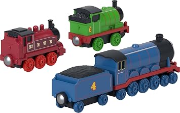 Thomas & Friends by Fisher-Price Toy Trains, Multipack of 3, Die-Cast Thomas, Diesel & James, Push-Around Engines with Magnetic Connectors
