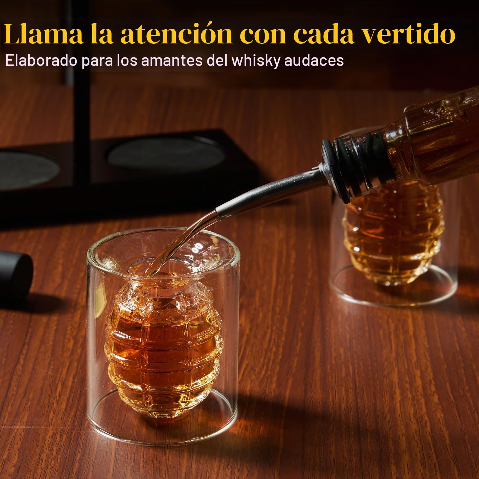 Juego de decantador de whisky para hombre, decantador de pistola de 400 ml + 2 vasos de granada, juegos de decantador de whisky premium para hombres, gran idea de regalo para ocasiones especiales y