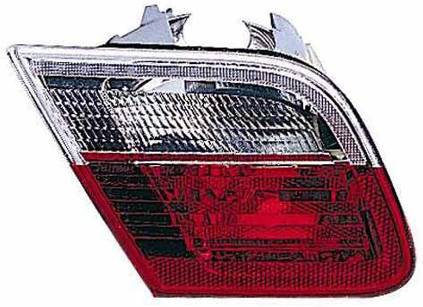 OE Replacement BMW 323/325/328 Driver Side Back Up Light Assembly (Partslink Number BM2882102)