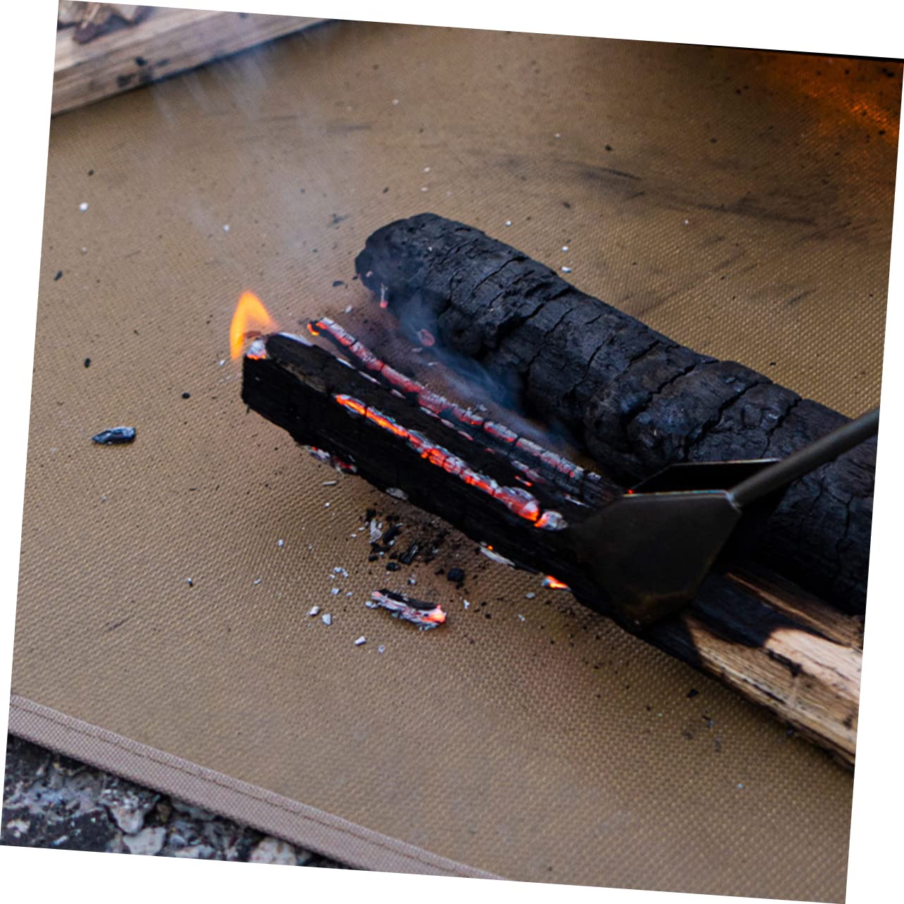 ibasenice 1 Set Fireproof Insulation Mat Pad Camping Picnic Blanket Outdoor Blanket Blanket Garden Fire Mat Fireproof Cushion Fireproof Mat Fireplace Blanket