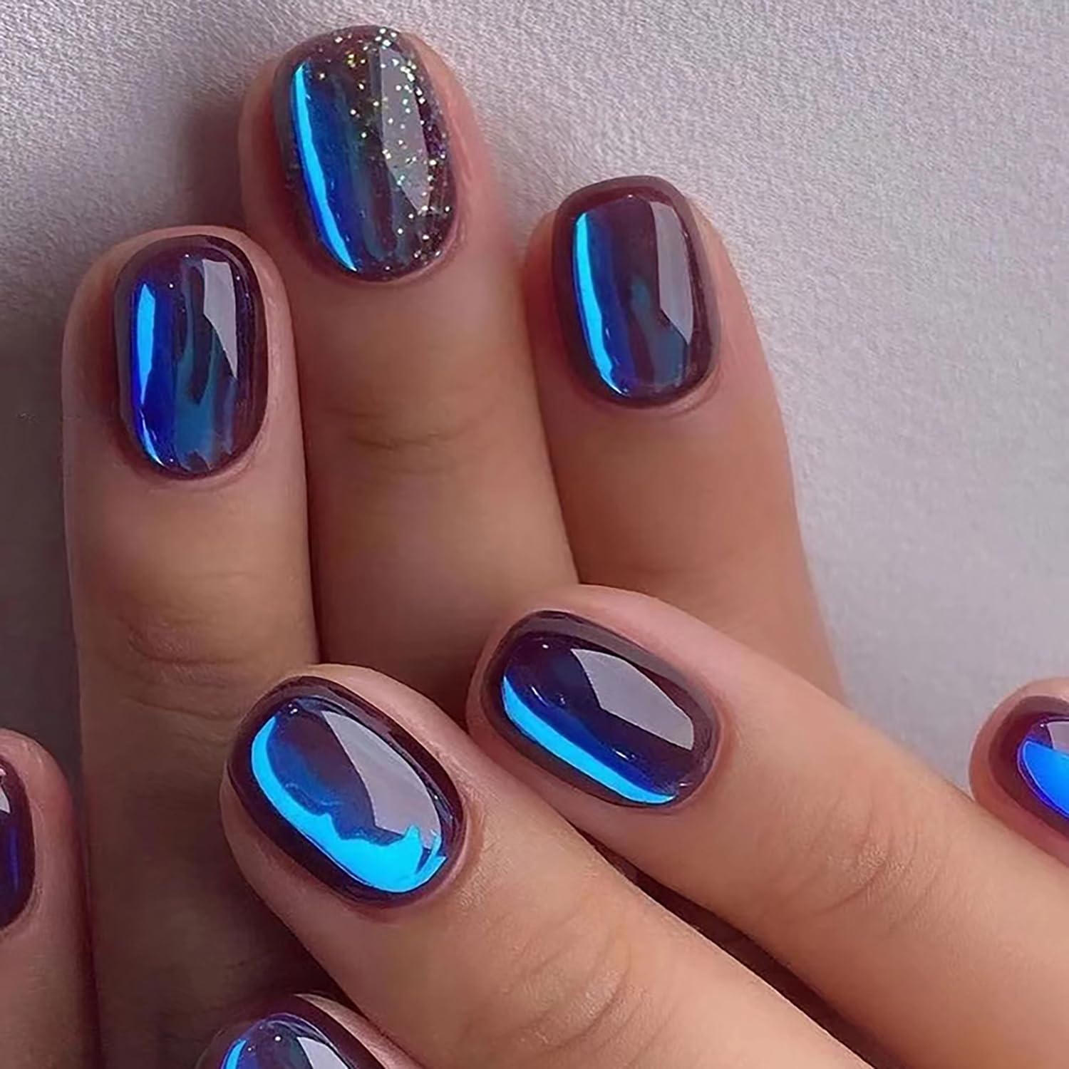 Press on Nails Short Oval, Artificial Acrylic Fake Nails with Aurora Galaxy Blue Design, Full Cover Reusable Coffin Shaped Glossy False Nails, Glue on