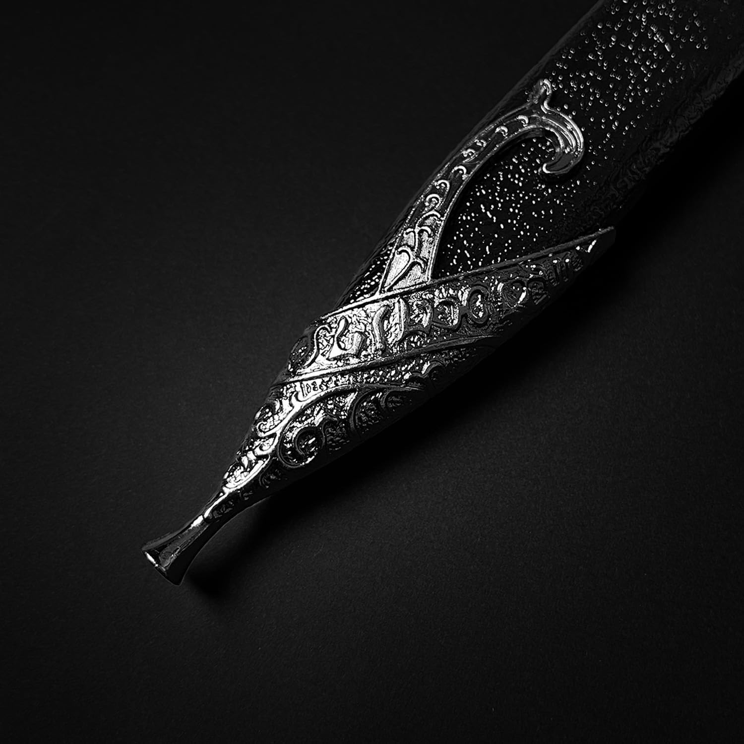 Fantasy Edge 11 Inch Medieval Elvish Style Short Sword, Decorative Ring Design Collectible, Cosplay Renaissance Character Accessory, Stainless Steel Finish with Scabbard
