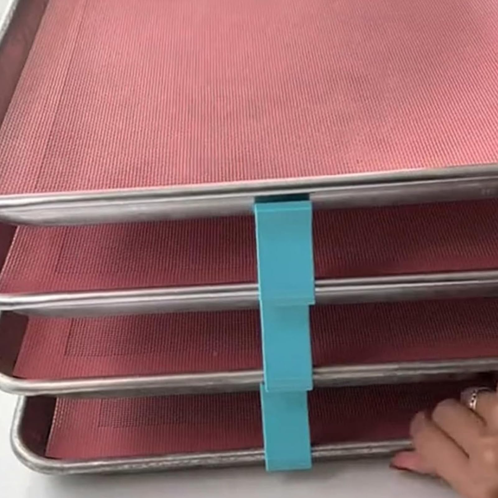 Stapelhilfe für Backbleche | Platzsparender Tablett-Stapler – Mehrzweck-Backblech-Stapler, wiederverwendbarer und robuster Backblech-Stapler