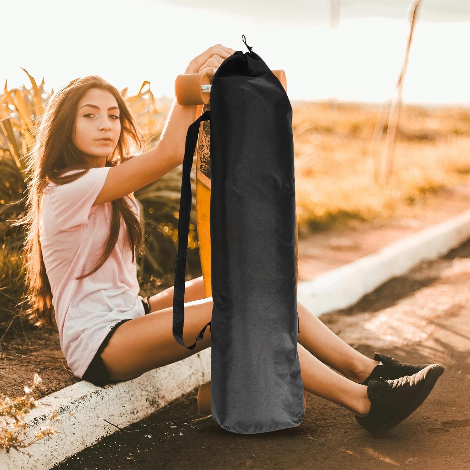 Outanaya Waterproof Skateboard Backpack Bag 600d Oxford Fabric Skateboard Storage Pouch Shoulder Carrying Bag for Outdoor Skating and Travel