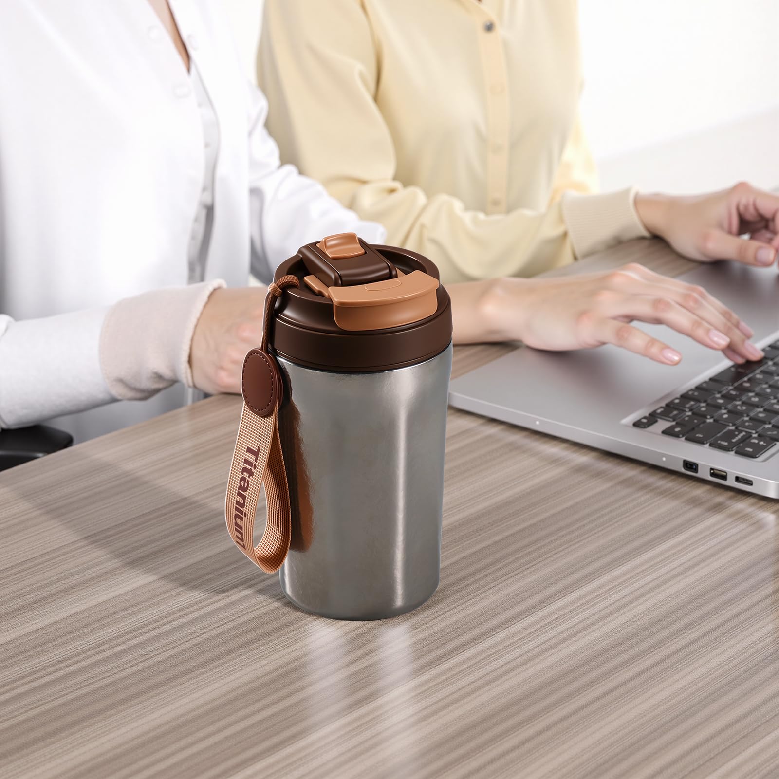 Tasse de voyage en titane de 414 ml