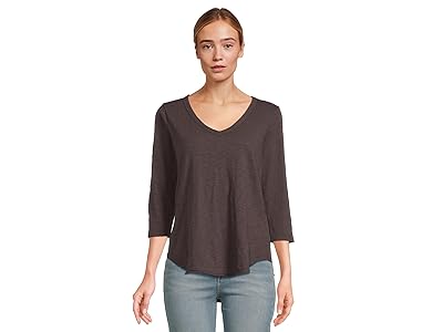 Mod-o-doc 3/4 Sleeve V-Neck T-Shirts with Curved Hem Women