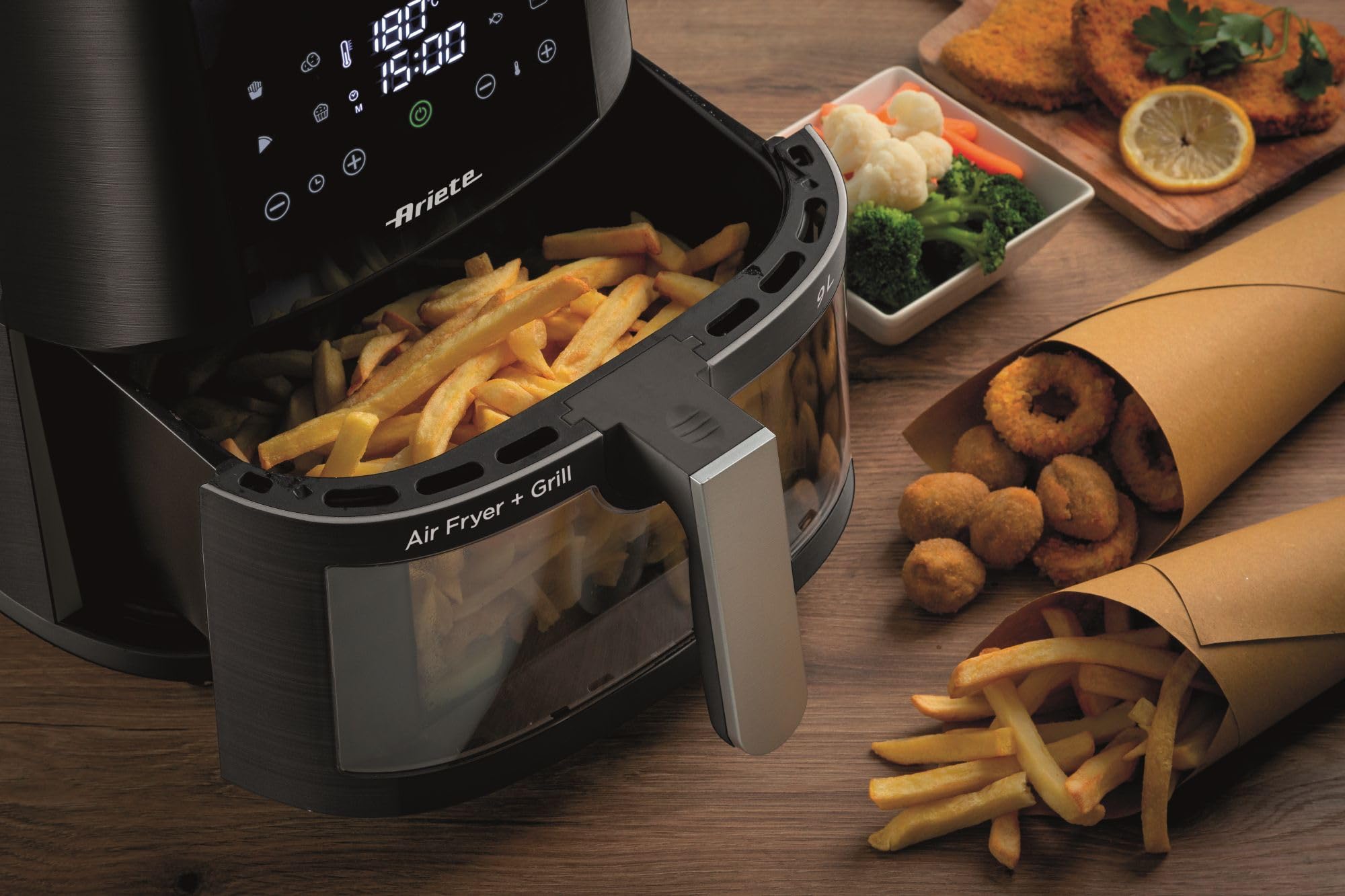 Ariete 4630 Friggitrice ad aria 9L, 1500 W, Capacità 9L, Capacità di cottura 2,5kg, 8 programmi preimpostati, Temperatura fino a 200°, Cestello trasparente, BPA Free, Nero