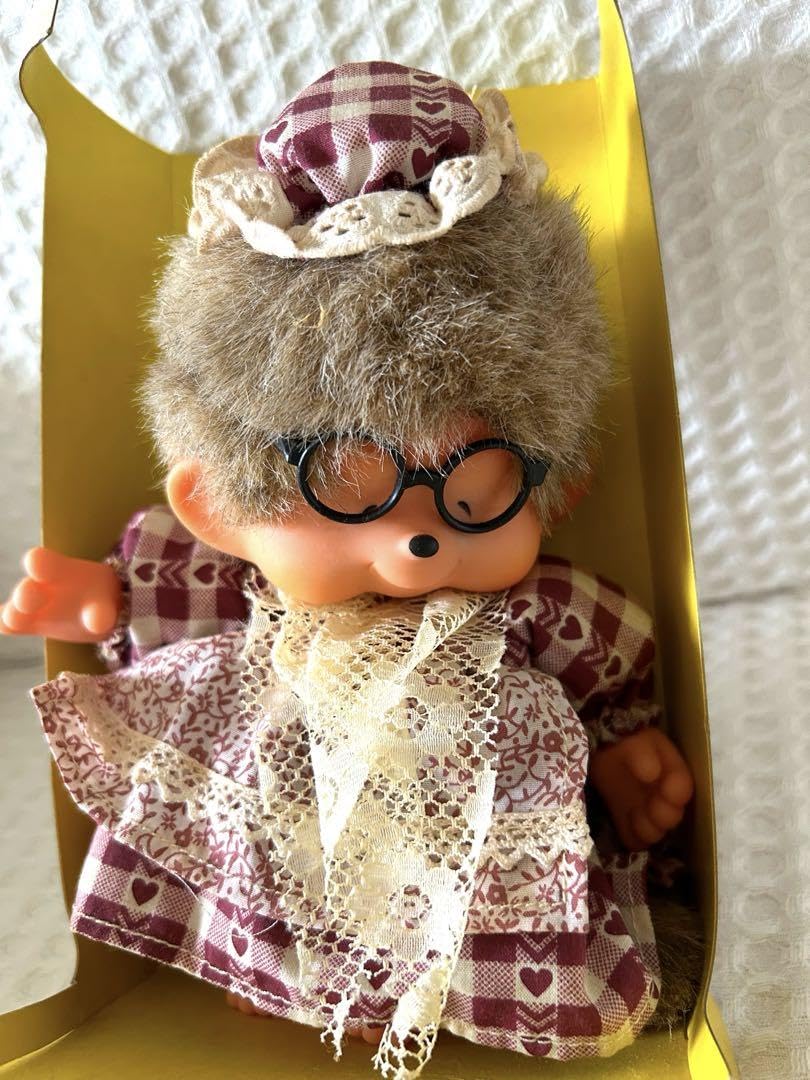 レトロ　 モンチッチおばあちゃん Amazon.co.jp: ヴィンテージ モンチッチ グランマ おばあちゃん : おもちゃ