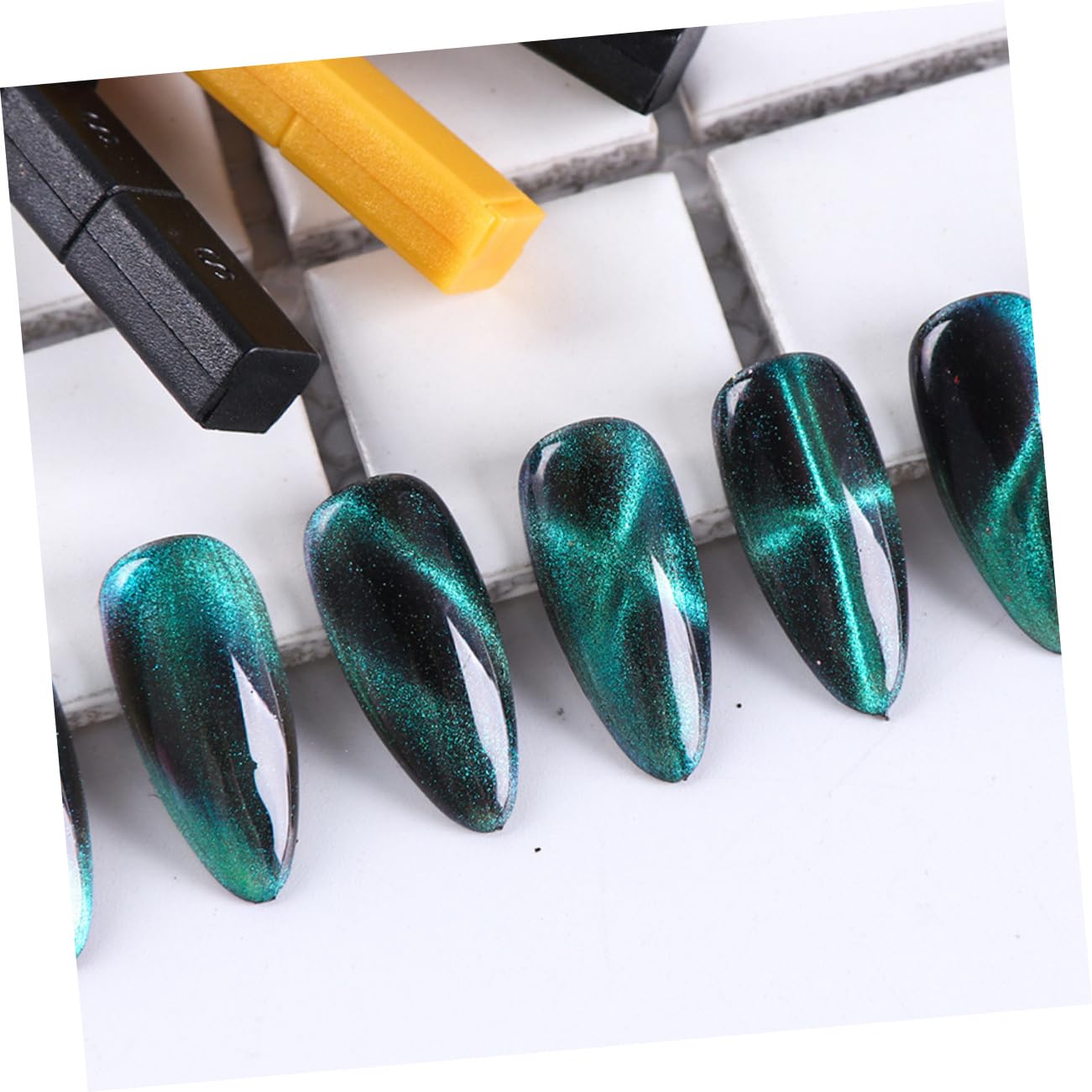 Healvian 16pezzi Penne Magnetiche Per Unghie Cat Eye Strumenti Per Nail Art Con Magneti Forti Per Creazioni Unghie Uniche e Personalizzate