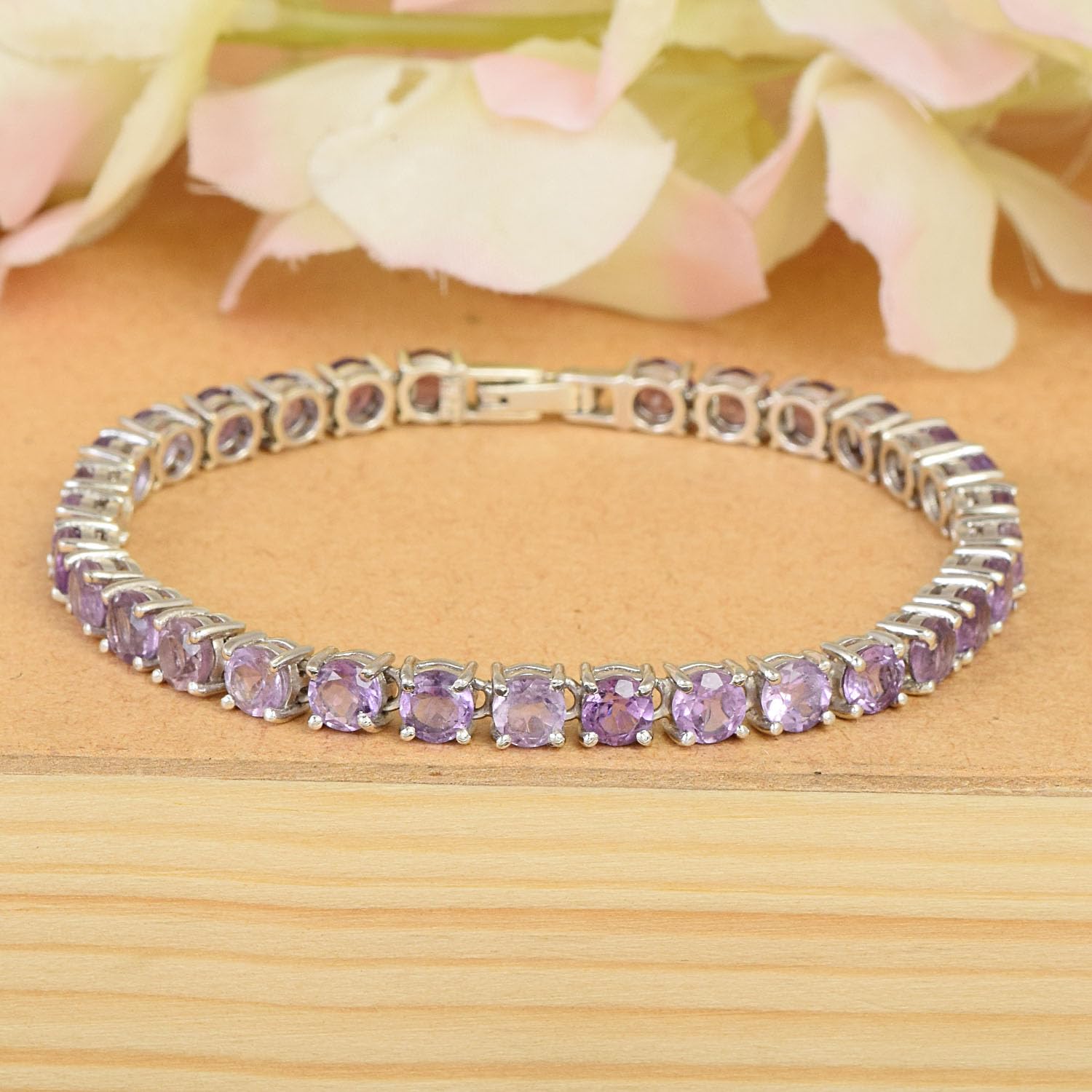 Pulsera de tenis de amatista para mujer, piedra natal de febrero, piedra preciosa morada facetada redonda, plata de ley 925, chapada en rodio blanco, cierre de caja, joyería fina