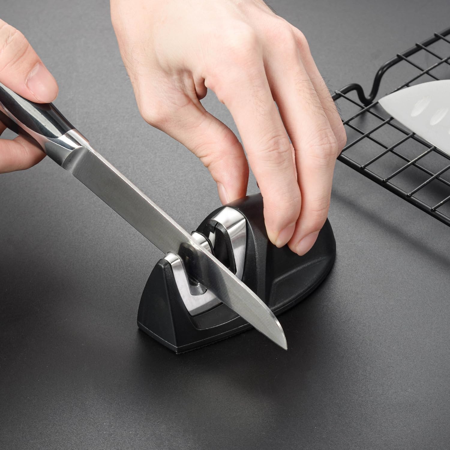 2-Stage Knife Sharpener Mini Portable Outdoor Knife Sharpener for Quick and Easy Blade Sharpening Black