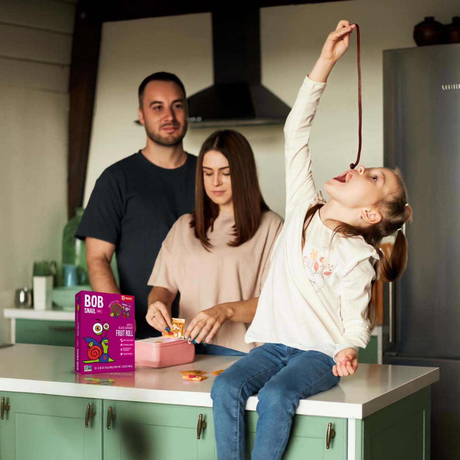 Bob Snail Apple Black Currant Fruit Roll Ups – Healthy Sweets Snacks, Real Dried Fruits, No Added Sugar, Vegan, Nut Free, Candy for Adults, Kids – Bulk 50 pcs Rolls, 500g