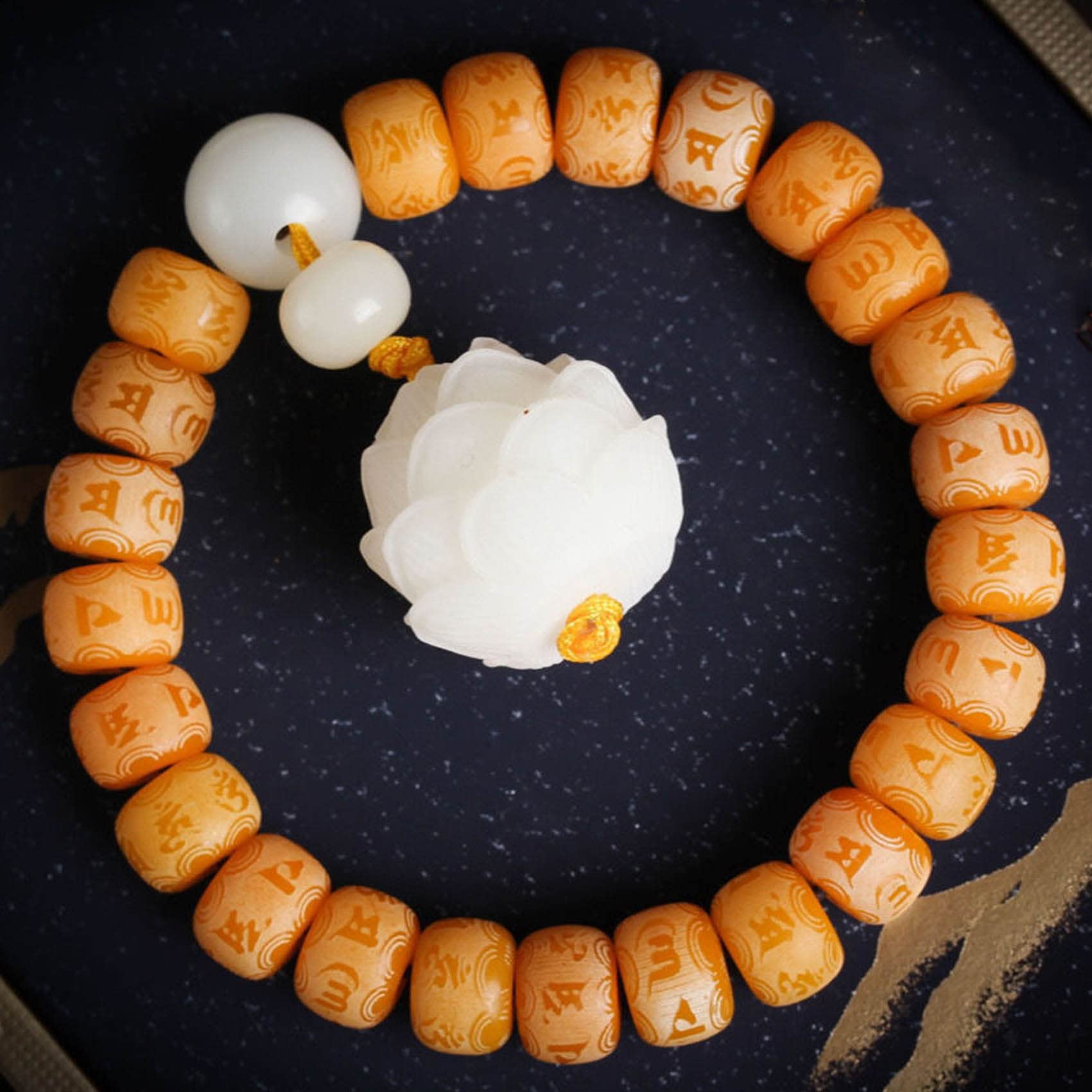 Bracelet Jaune Bodhi Feng Shui pour vos Séances de Méditation au Quotidien