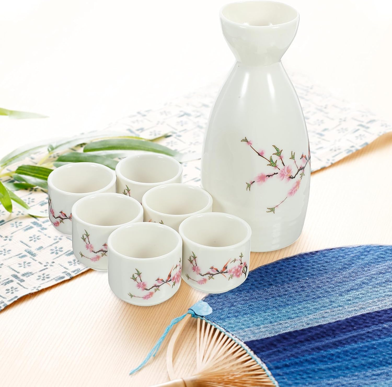 SECFOU 7pcs Vintage Ceramic Japanese Sake Set with Traditional Saki Kettle and 6 round Sake Cups, Eco-friendly Box, Suitable for Japanese Liquor Serving and Home Entertaining