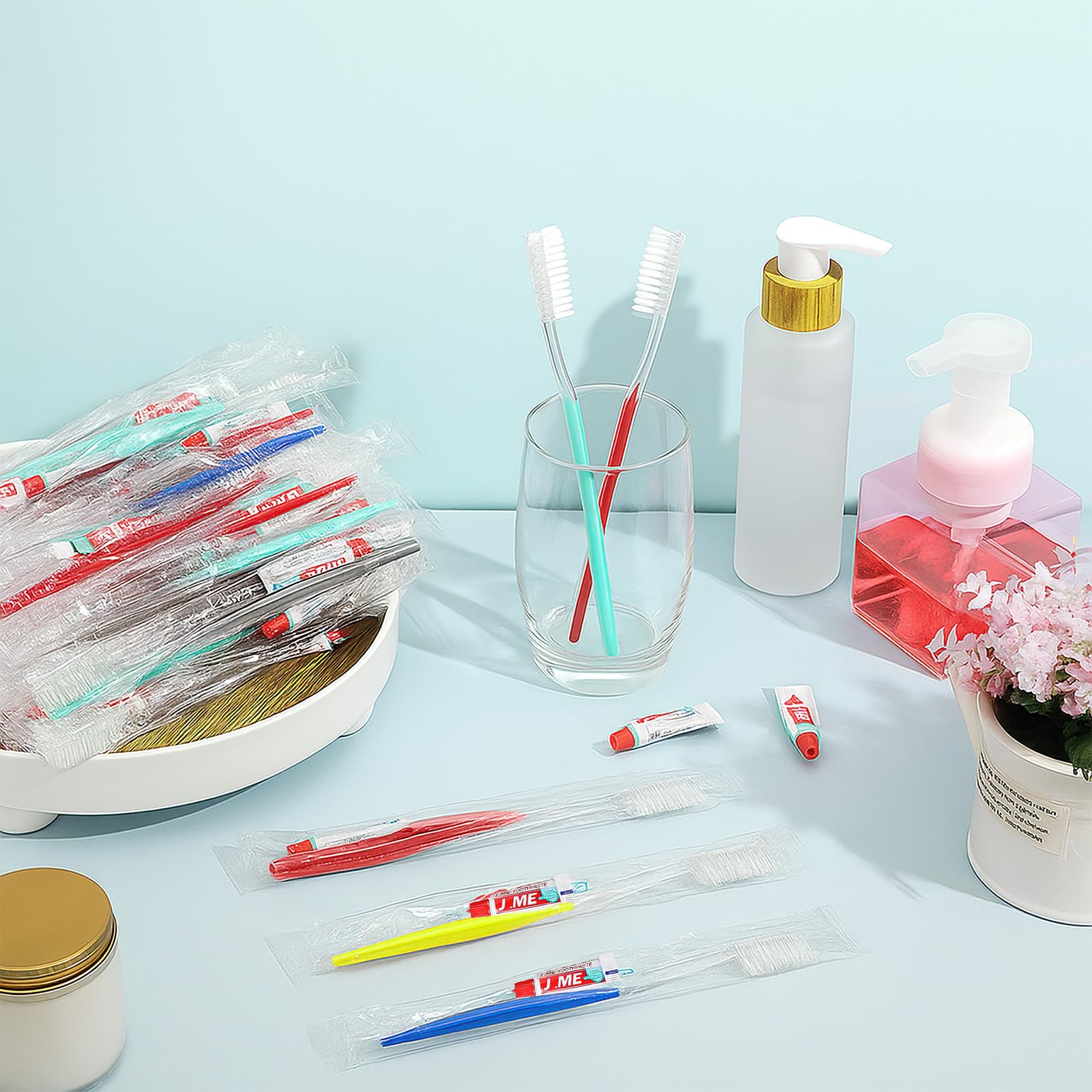 Set di 250 spazzolini usa e getta con dentifricio, set di spazzolini da denti confezionati singolarmente, con mini dentifricio, alberghi viaggi ospiti donando kit igienico (5 colori)