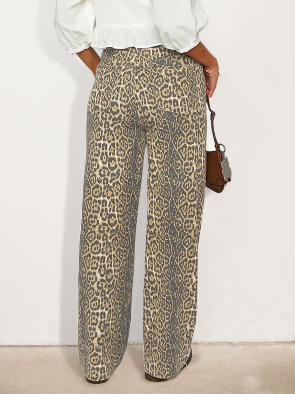 Women's Y2K Oversized Baggy Leopard Print Wide Straight Leg Jeans Stretchy High Waisted Cheetah Cargo Denim Pants - Image 3