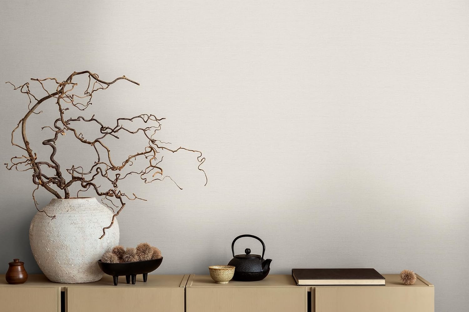 Livingwalls Non-Woven Wallpaper in White - High-Quality Non-Woven Wallpaper Plain 399893 - Wall Wallpaper for Various Rooms - Made in Germany