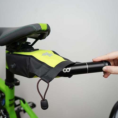 Miniatura 5 de CyclingDeal Kit de herramientas de reparación de bicicleta de trinquete 2 en 1, cápsula y soporte de almacenamiento de aleación CNC, llave