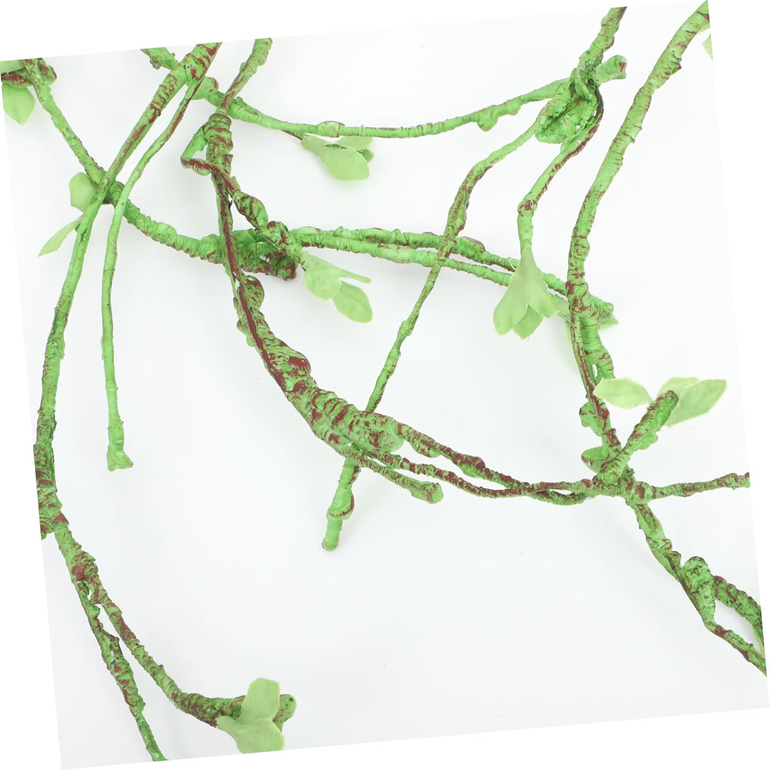 Decorative Reptile Vine Flexible Artificial Climbing Plant for Terrarium Realistic Faux Greenery for Reptile Tank for Lizards and Geckos Aesthetics and Creates Unique Environments