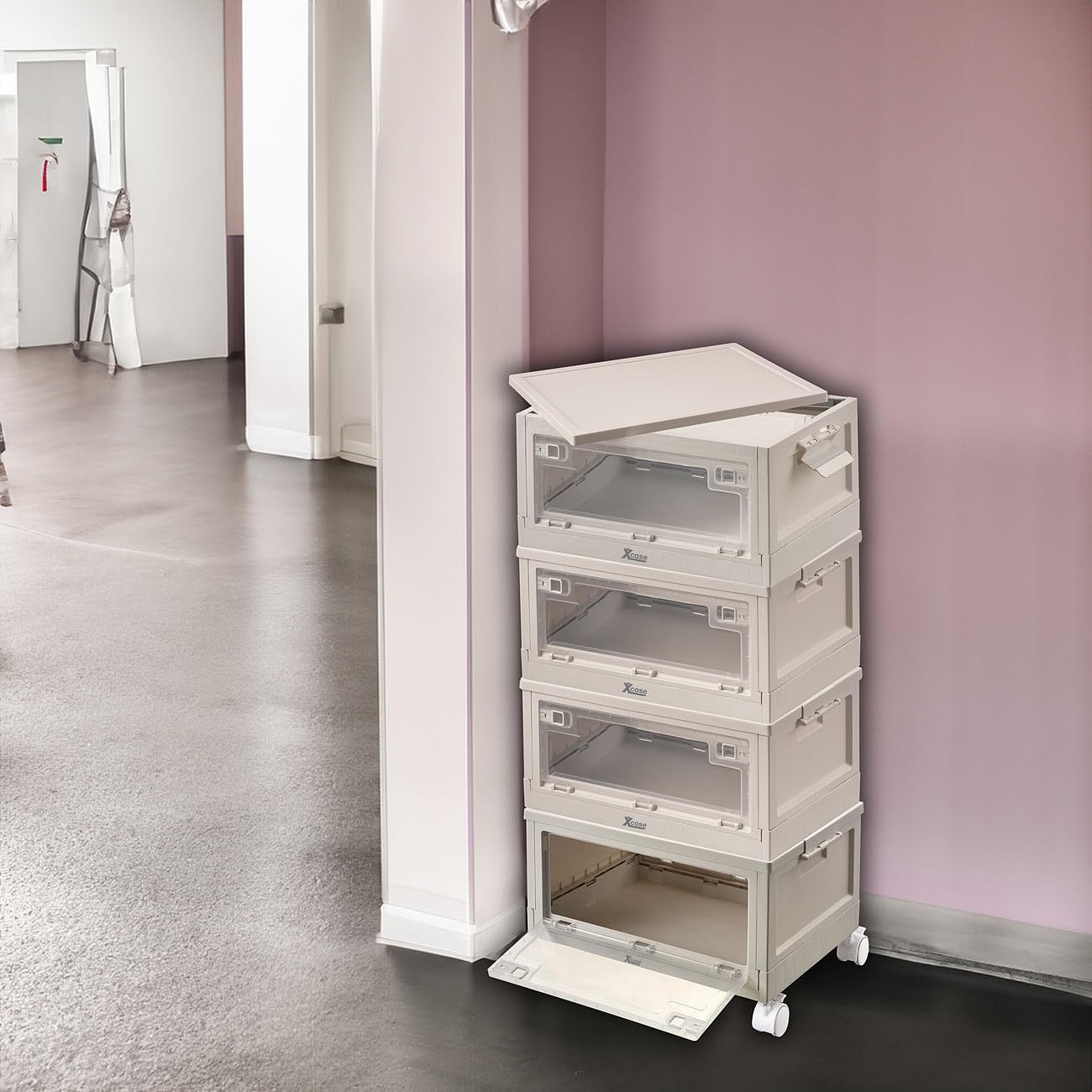 Xcase Stapelboxen: 4er-Set Faltbare Aufbewahrungsboxen mit Deckel, 4 Rollen, 45 l, weiß (Aufbewahrung Boxen mit Deckel, platzsparende Aufbewahrungsboxen, Regal)